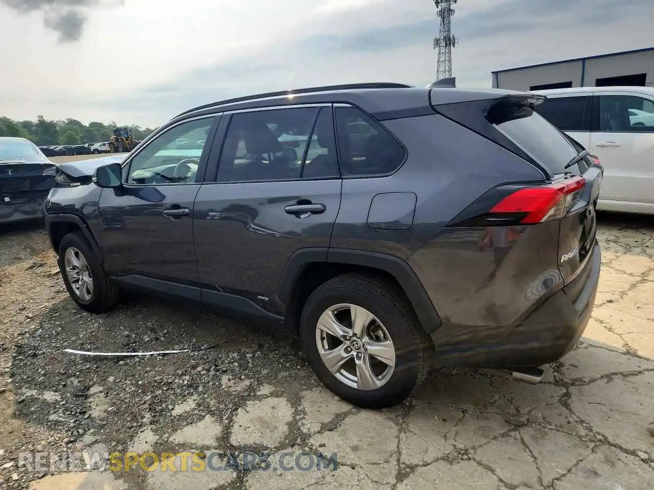 2 Photograph of a damaged car 2T3RWRFV6SW262553 TOYOTA RAV4 2025
