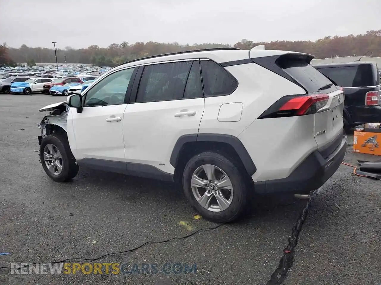 2 Photograph of a damaged car 2T3RWRFV6SW266733 TOYOTA RAV4 2025