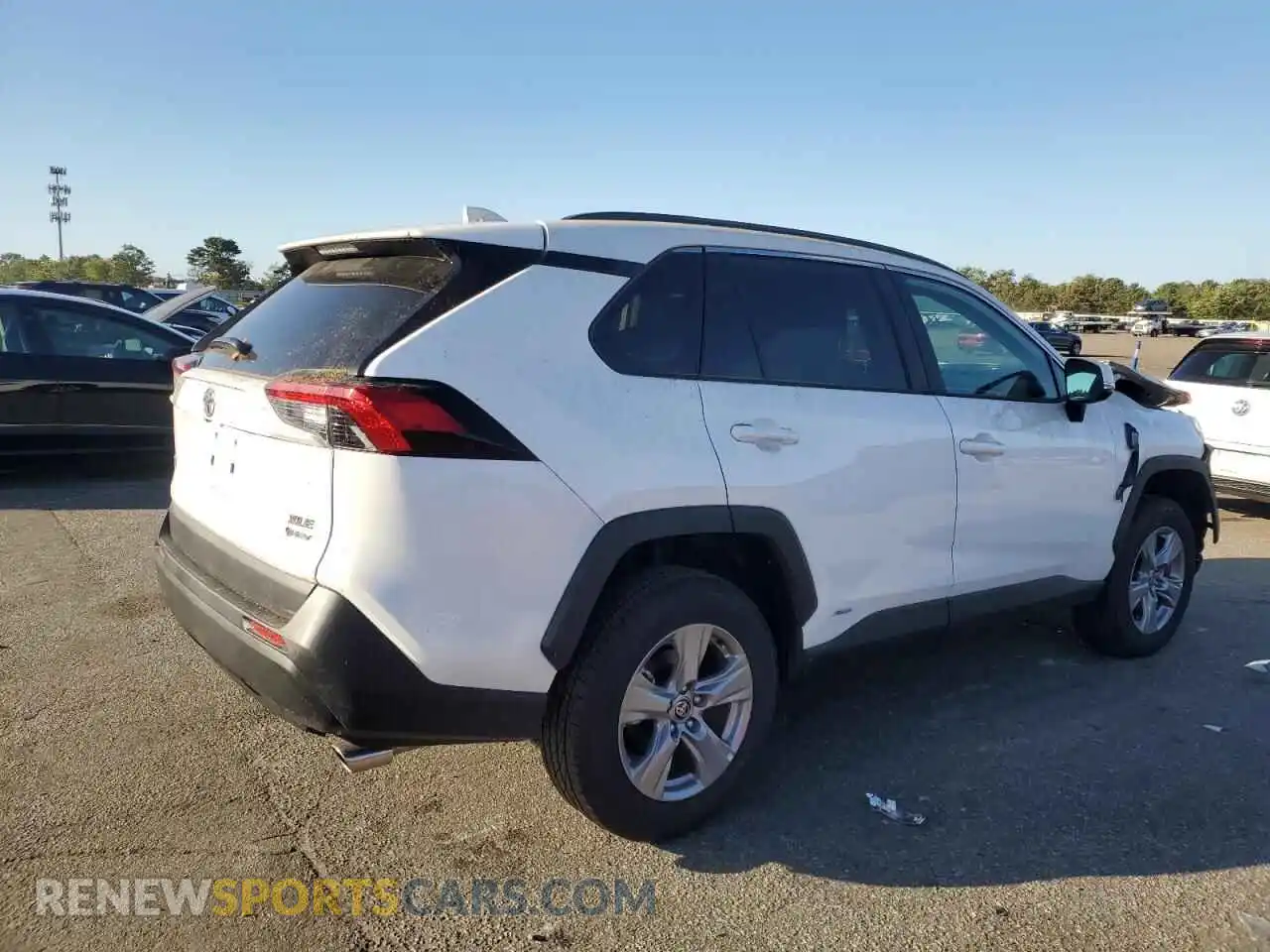 3 Photograph of a damaged car 2T3RWRFV6SW284097 TOYOTA RAV4 2025