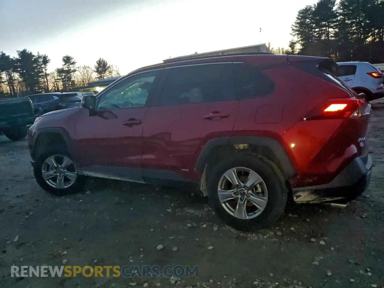 2 Photograph of a damaged car 2T3RWRFV7SW265929 TOYOTA RAV4 2025