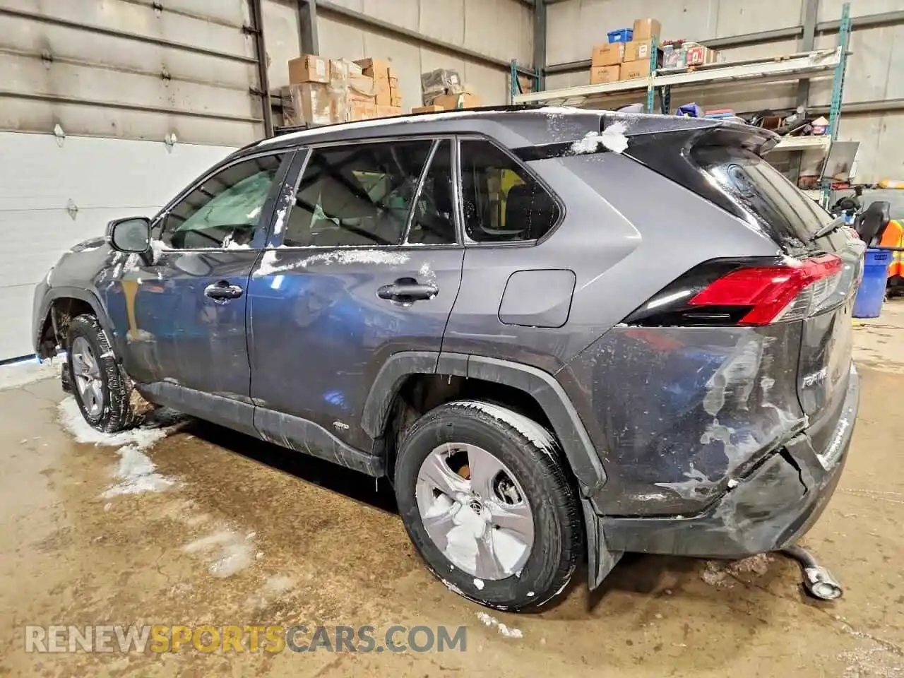 2 Фотография поврежденного автомобиля 2T3RWRFV7SW273187 TOYOTA RAV4 2025