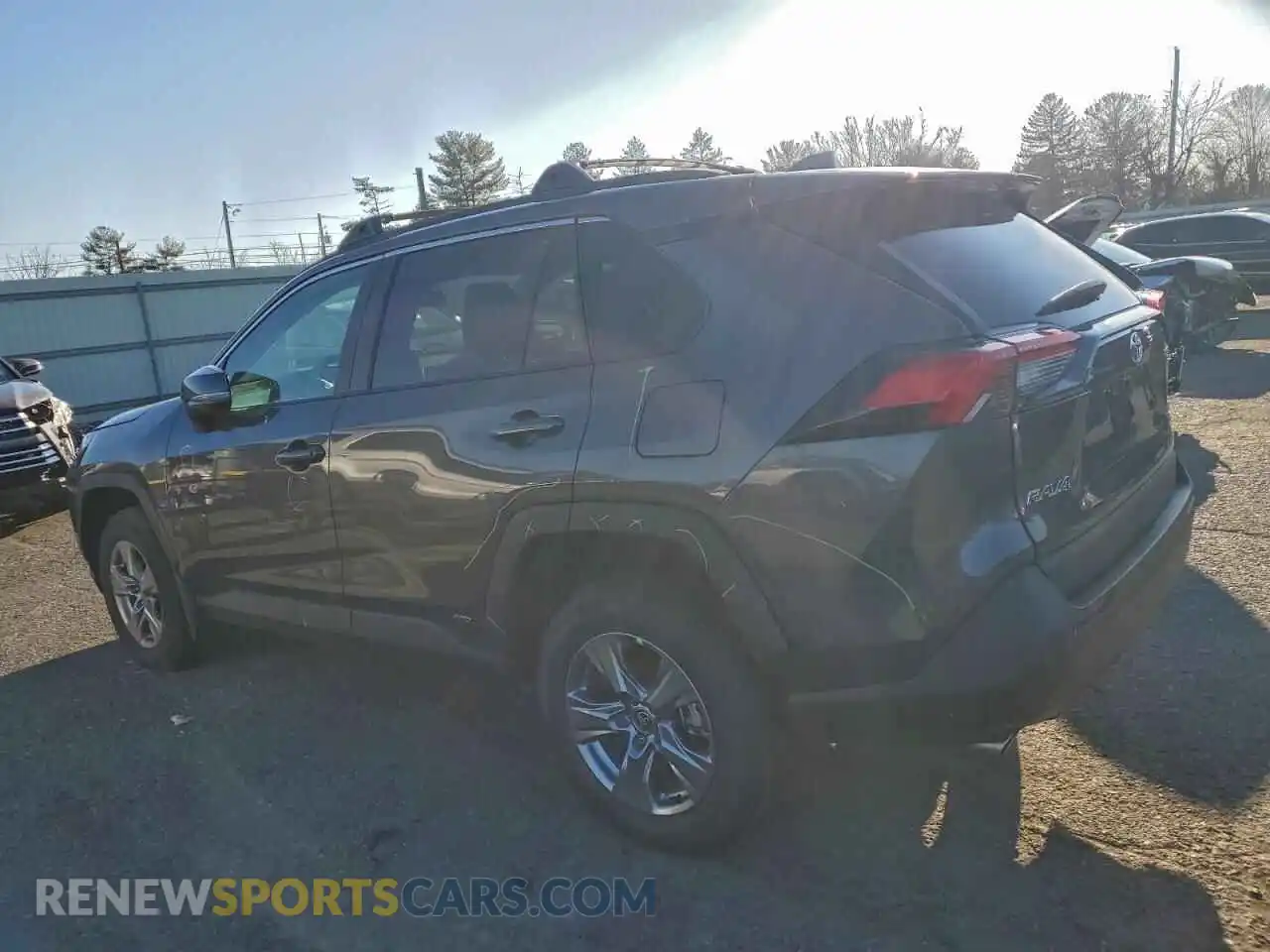 2 Photograph of a damaged car 2T3RWRFV7SW280429 TOYOTA RAV4 2025