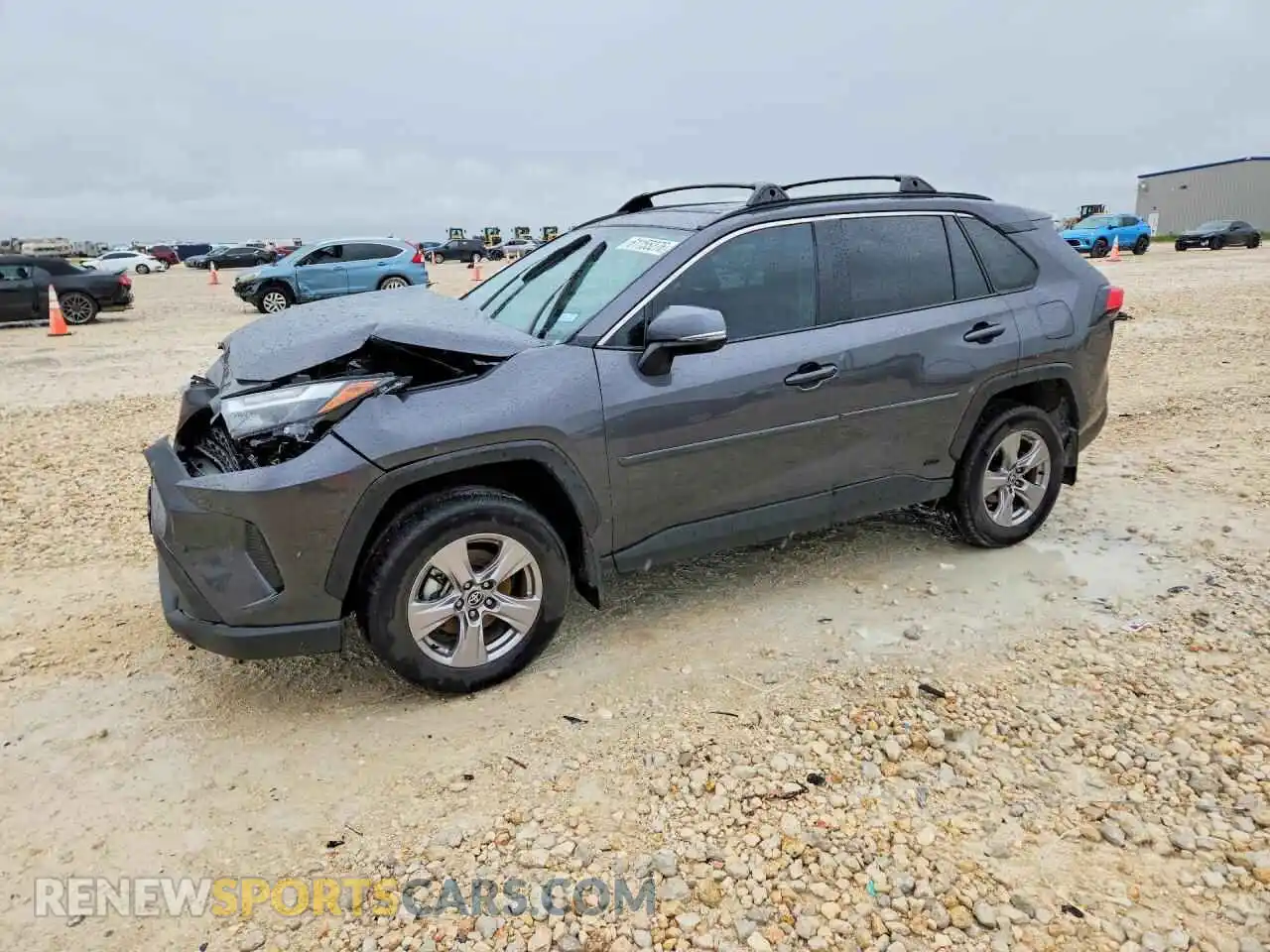 1 Photograph of a damaged car 2T3RWRFV8SW269097 TOYOTA RAV4 2025