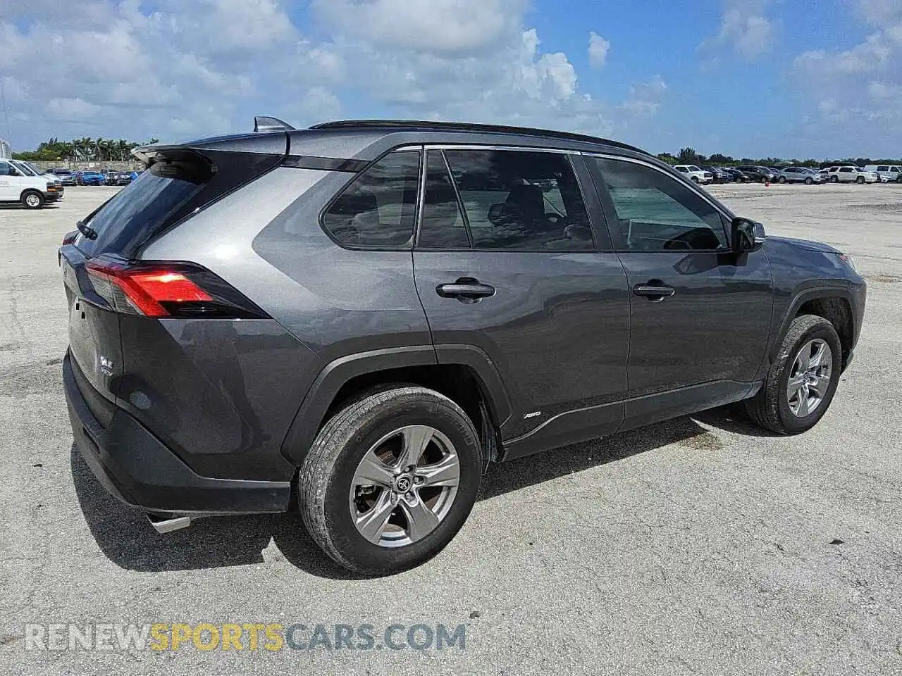 3 Photograph of a damaged car 2T3RWRFV8SW272114 TOYOTA RAV4 2025