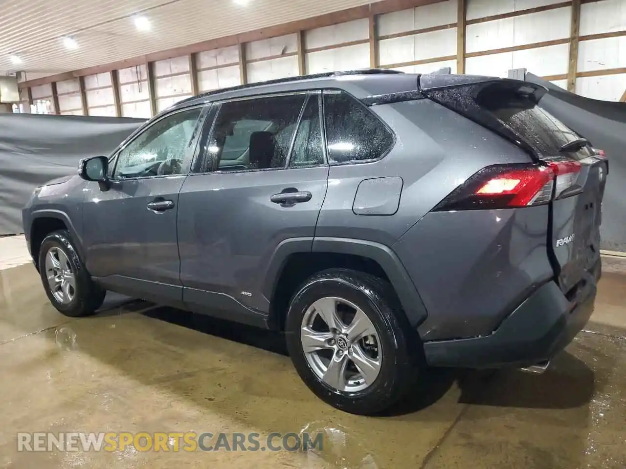 2 Photograph of a damaged car 2T3RWRFV9SW254933 TOYOTA RAV4 2025