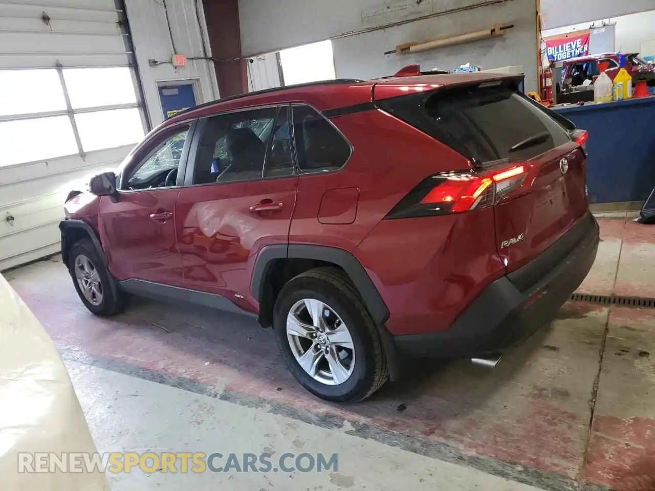 2 Photograph of a damaged car 2T3RWRFV9SW267097 TOYOTA RAV4 2025
