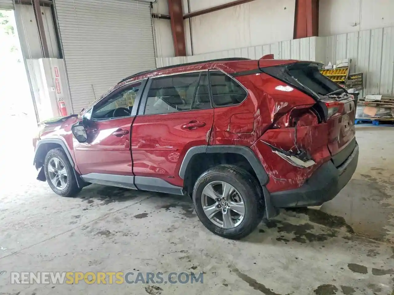 2 Фотография поврежденного автомобиля 2T3RWRFV9SW294896 TOYOTA RAV4 2025