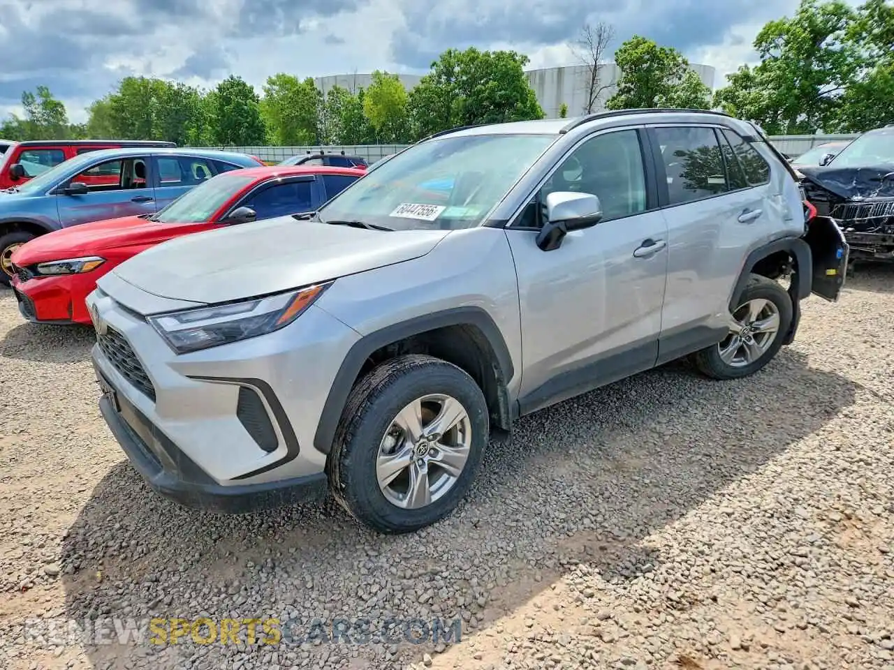 1 Photograph of a damaged car 2T3RWRFVXSW264404 TOYOTA RAV4 2025