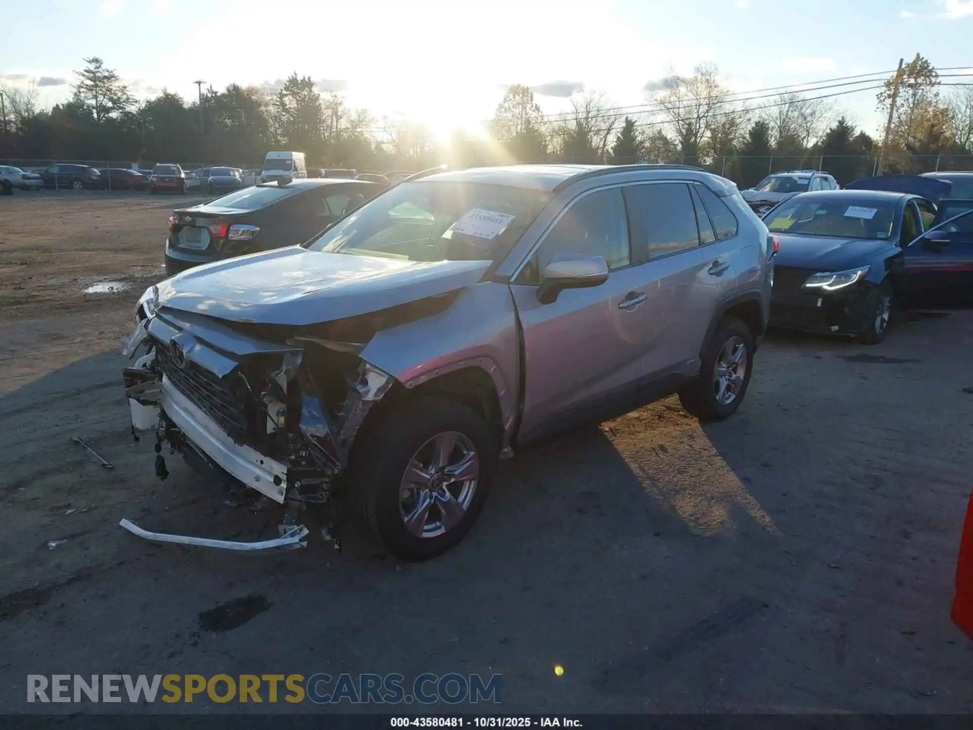 2 Фотография поврежденного автомобиля 2T3RWRFVXSW267965 TOYOTA RAV4 2025