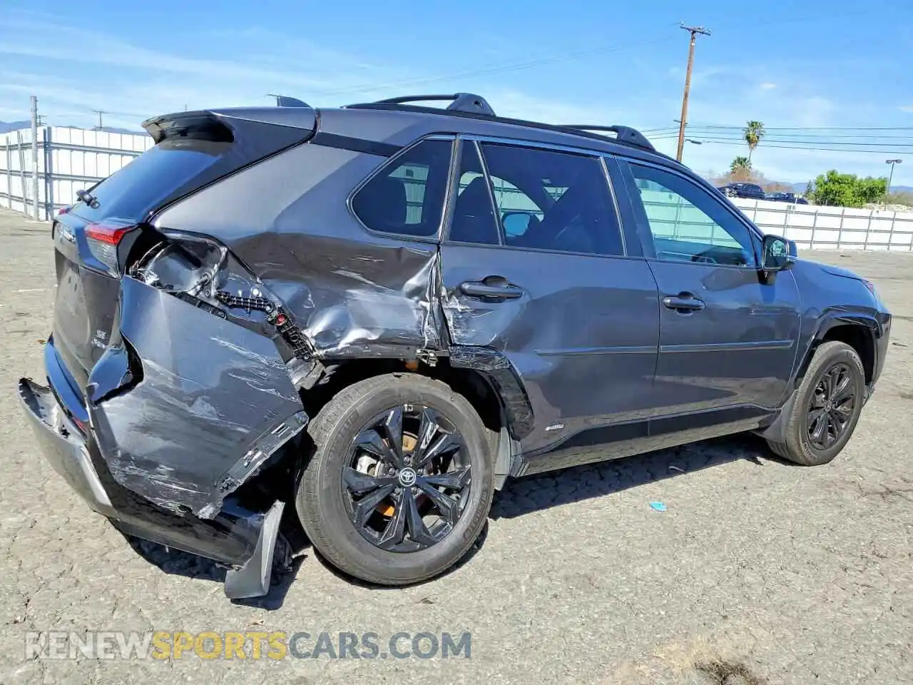 3 fotografías del automóvil dañado 2T3T6RFV0SW083978 TOYOTA RAV4 2025