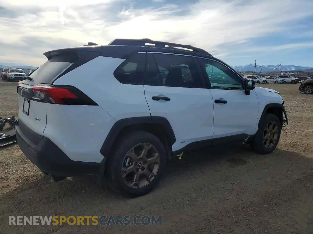 3 fotografías del automóvil dañado 2T3UWRFV9SW290048 TOYOTA RAV4 2025