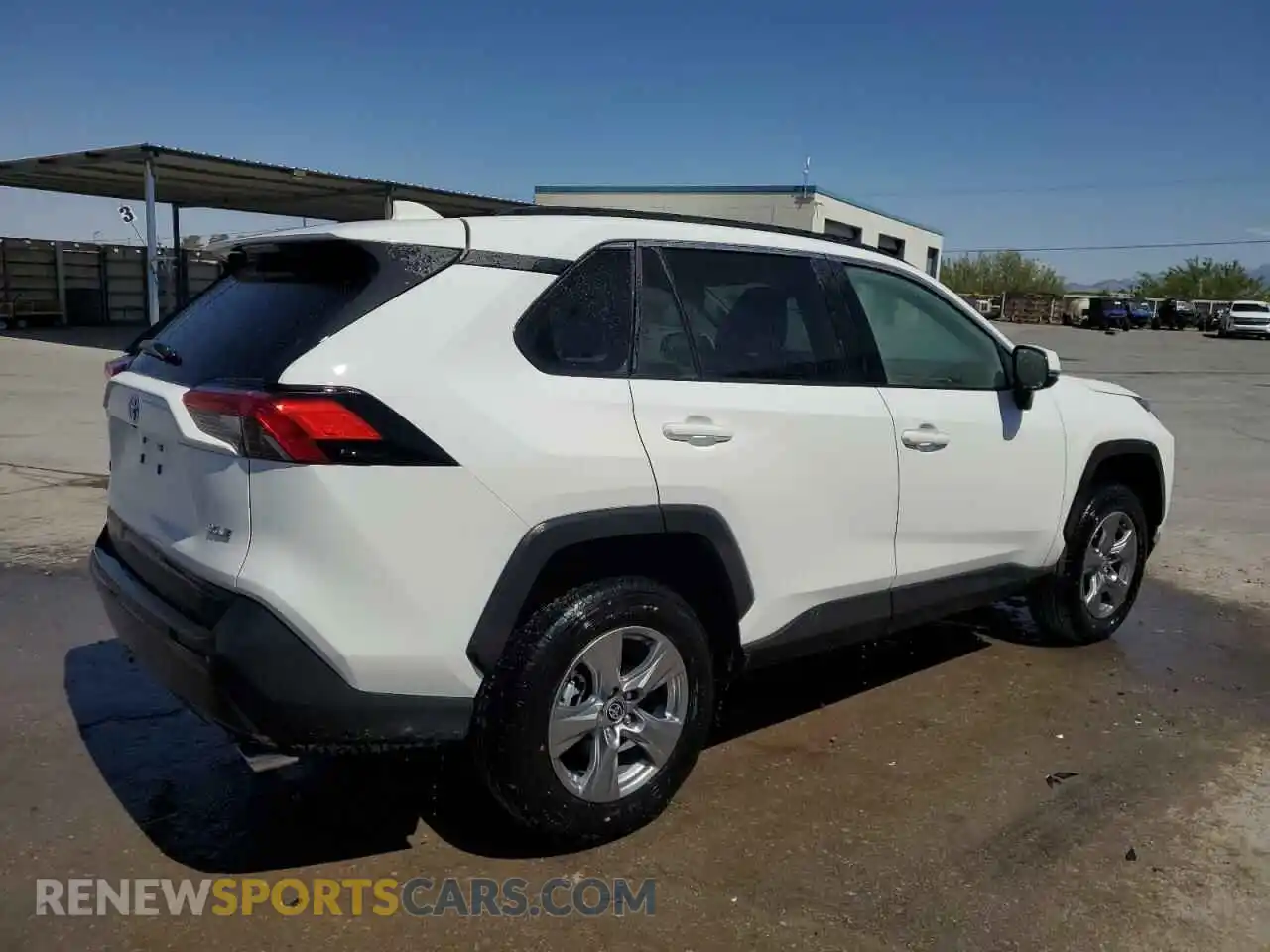 3 Photograph of a damaged car 2T3W1RFV0SW365808 TOYOTA RAV4 2025