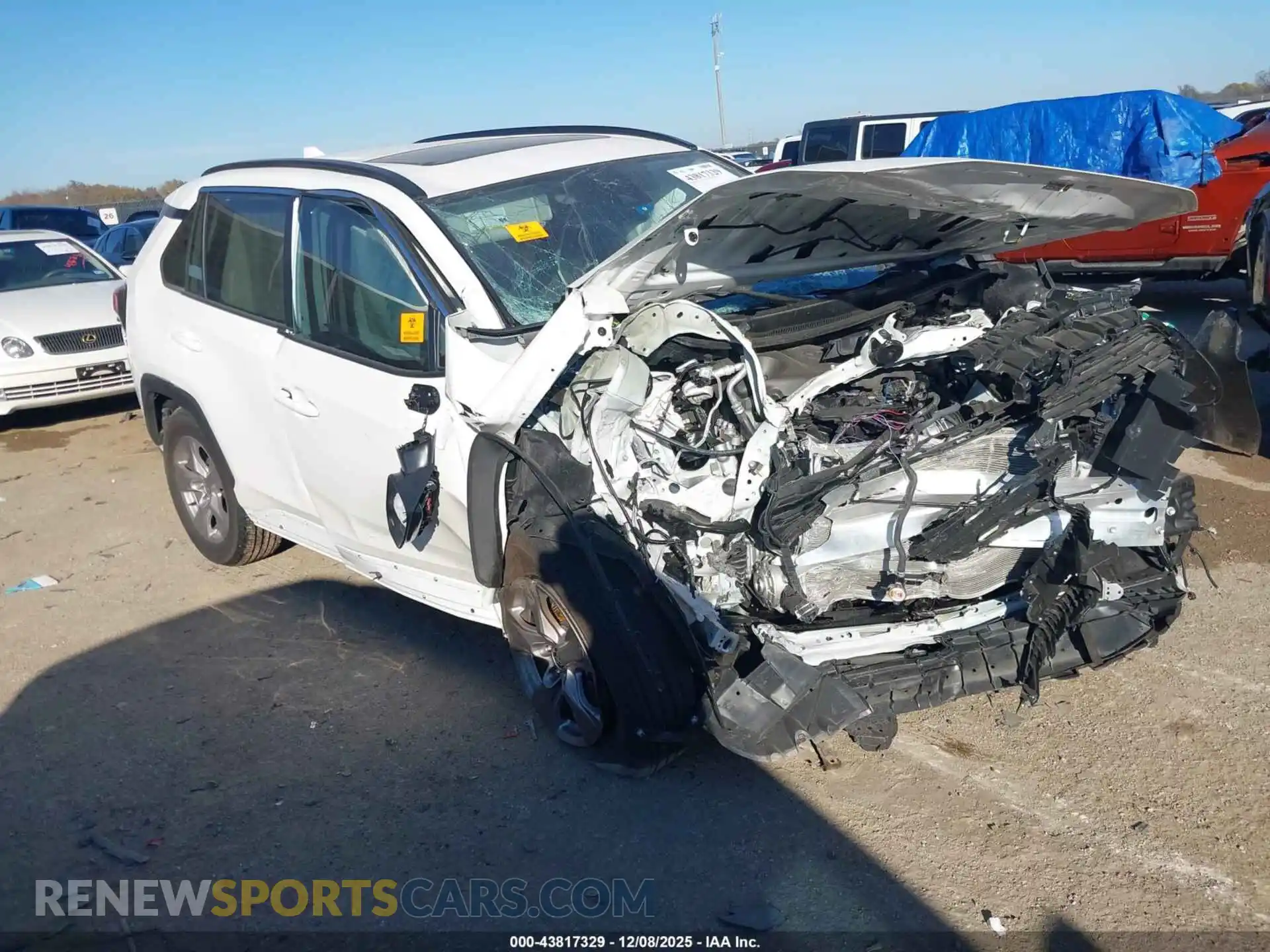 1 Photograph of a damaged car 2T3W1RFV0SW413808 TOYOTA RAV4 2025