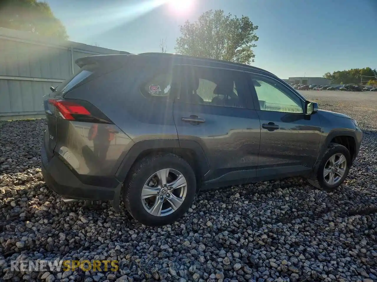 3 fotografías del automóvil dañado 2T3W1RFV1SC305604 TOYOTA RAV4 2025