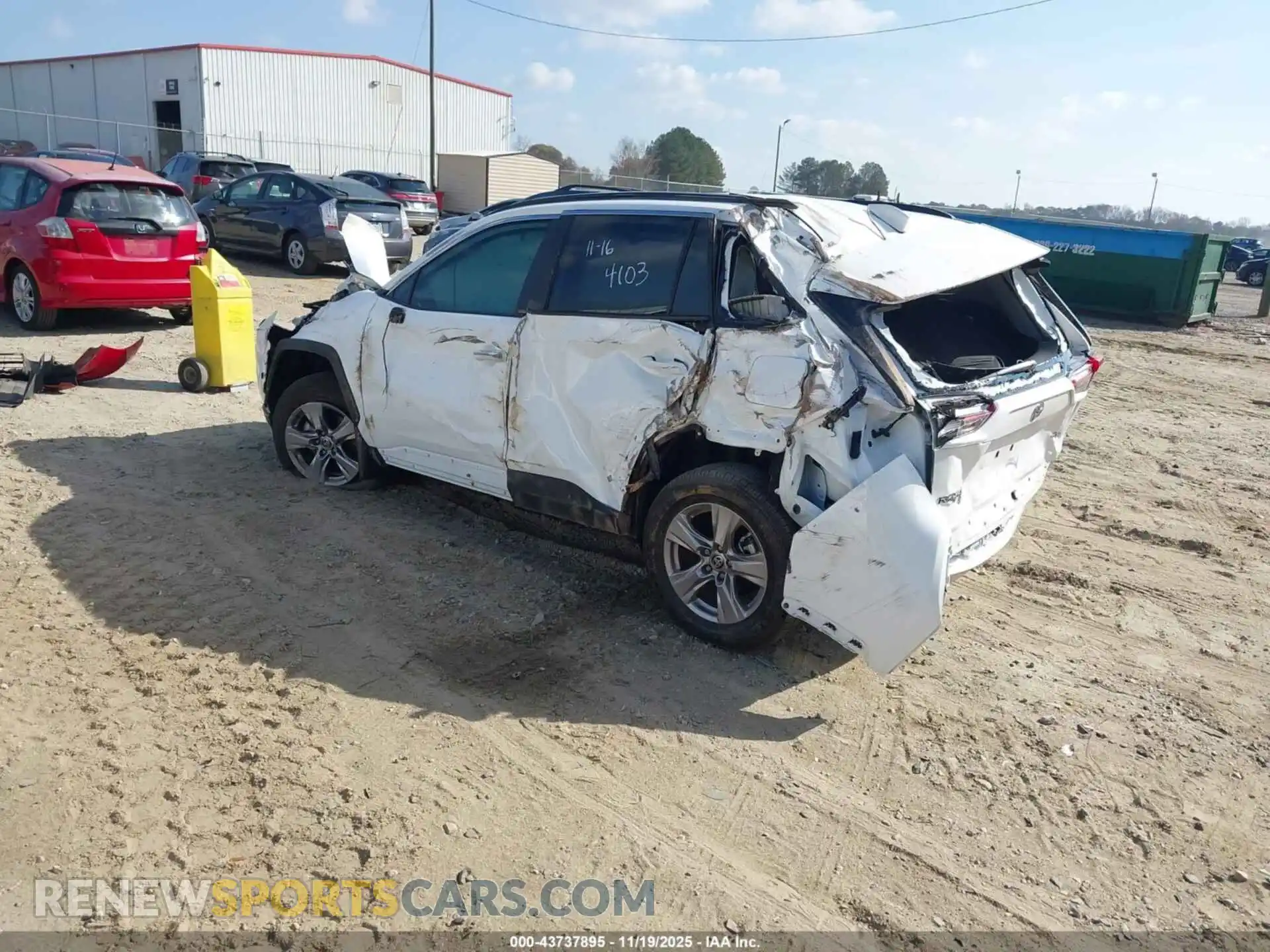 3 Photograph of a damaged car 2T3W1RFV2SC314103 TOYOTA RAV4 2025