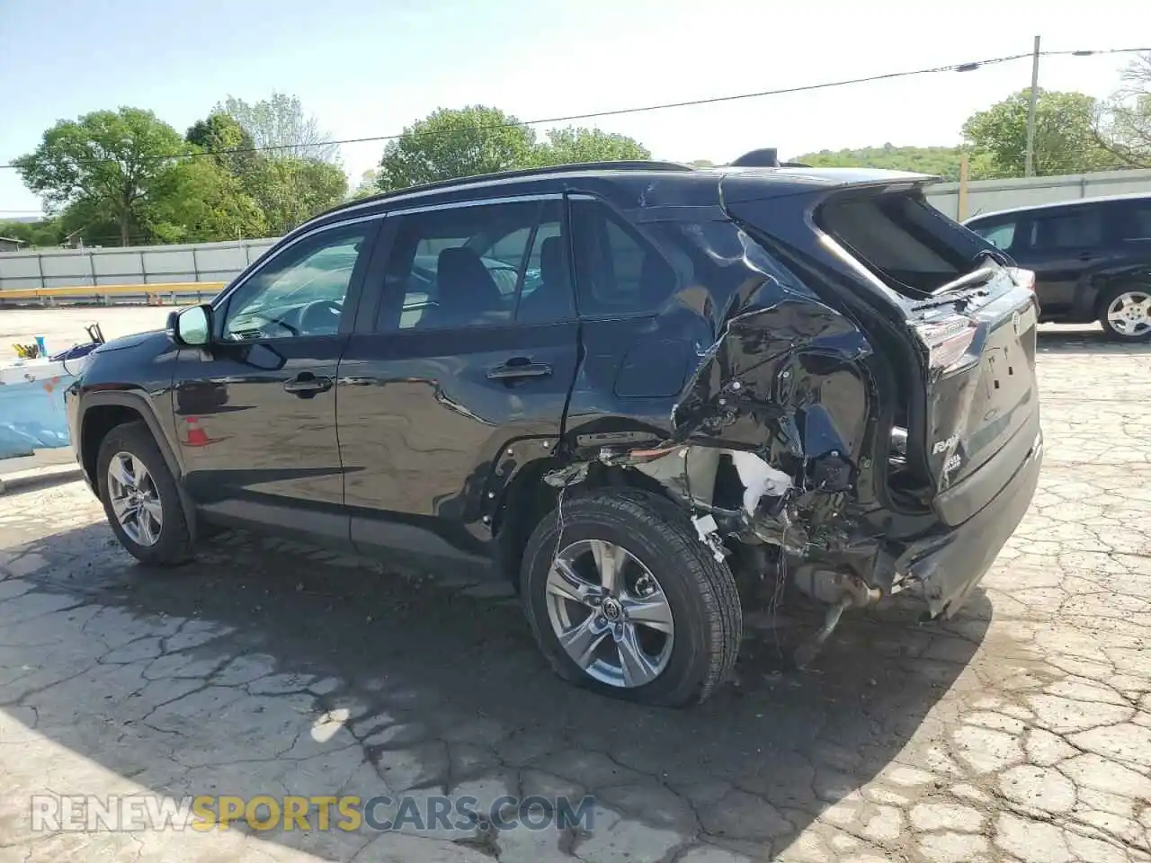 2 Photograph of a damaged car 2T3W1RFV2SW372677 TOYOTA RAV4 2025