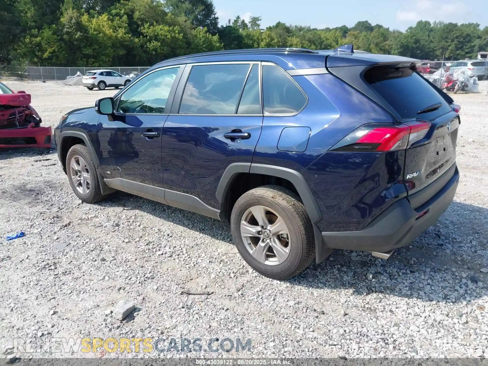 3 Photograph of a damaged car 2T3W1RFV2SW377409 TOYOTA RAV4 2025