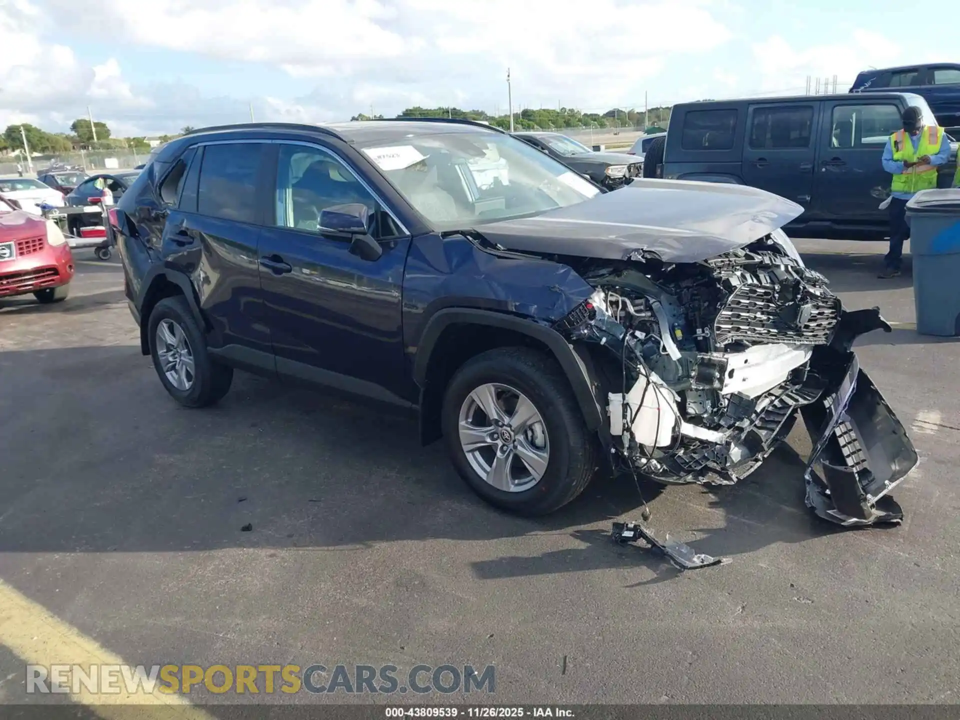 1 Photograph of a damaged car 2T3W1RFV2SW435535 TOYOTA RAV4 2025