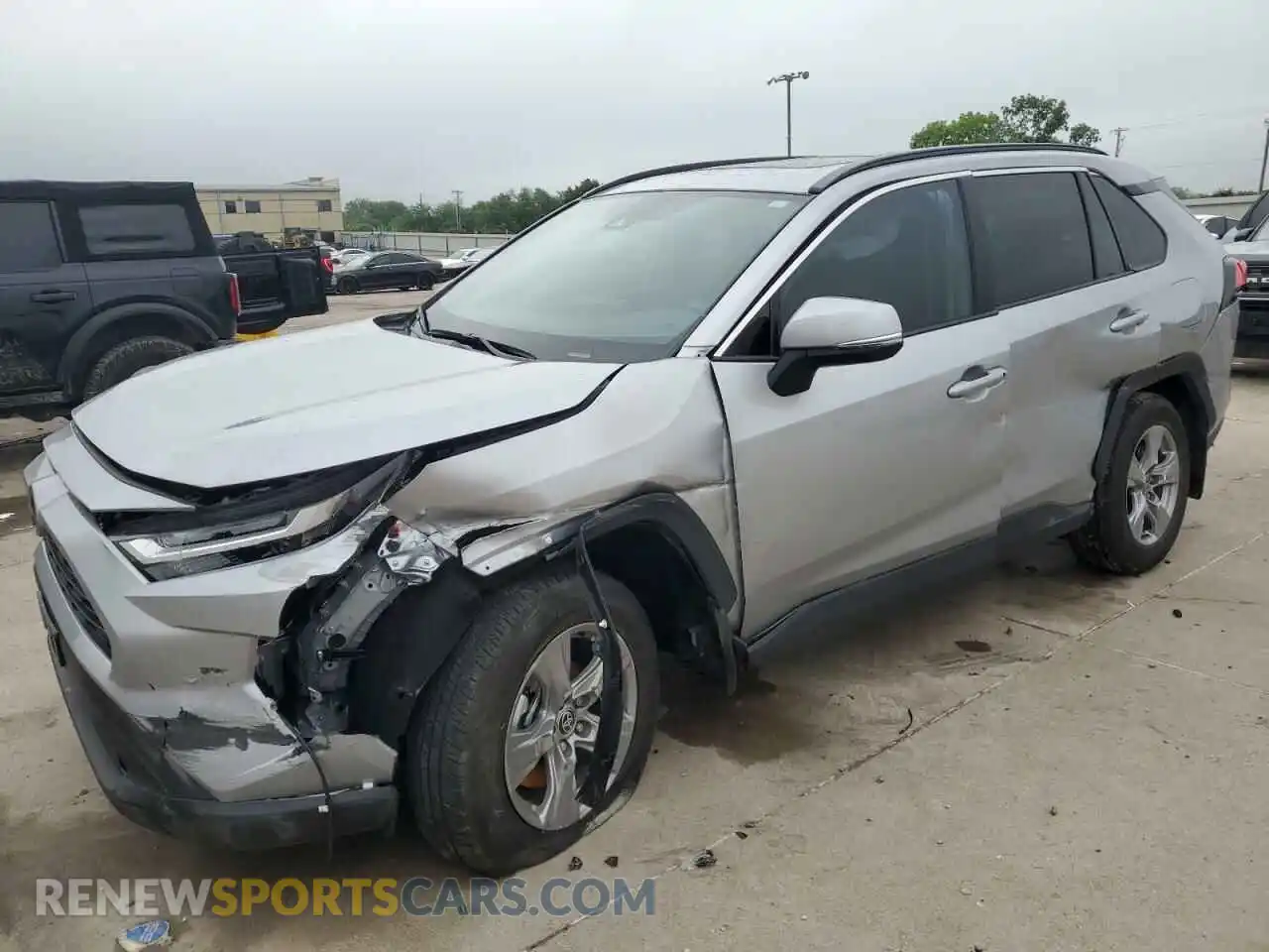 1 Photograph of a damaged car 2T3W1RFV3SC314790 TOYOTA RAV4 2025