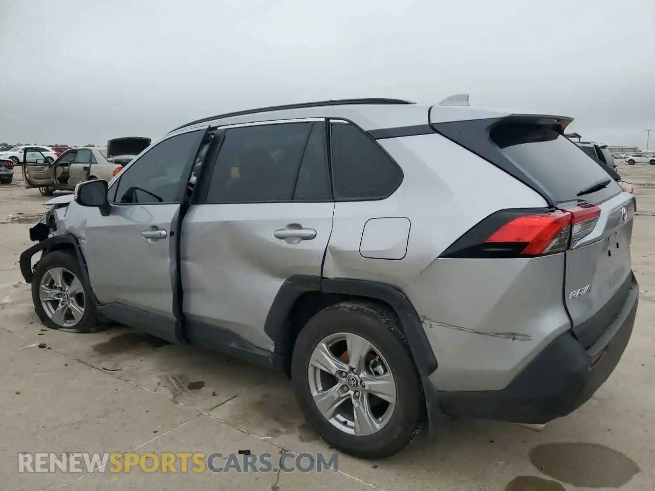 2 Photograph of a damaged car 2T3W1RFV3SC314790 TOYOTA RAV4 2025