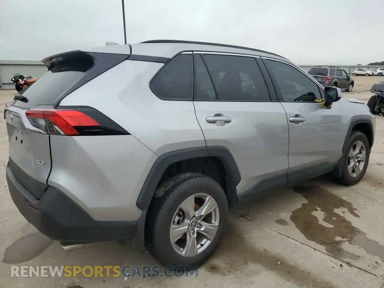 3 Photograph of a damaged car 2T3W1RFV3SC314790 TOYOTA RAV4 2025