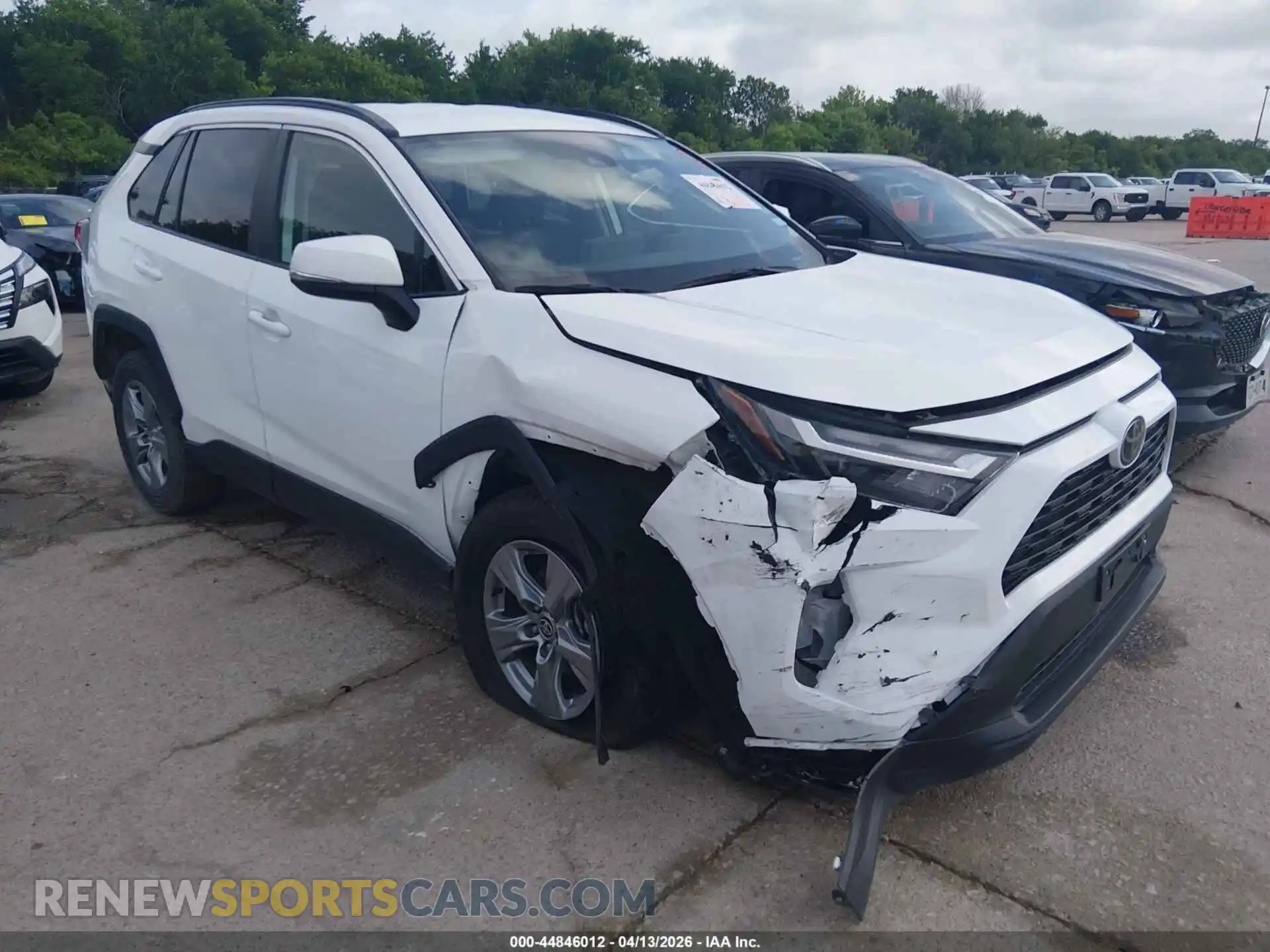1 Photograph of a damaged car 2T3W1RFV3SW377029 TOYOTA RAV4 2025