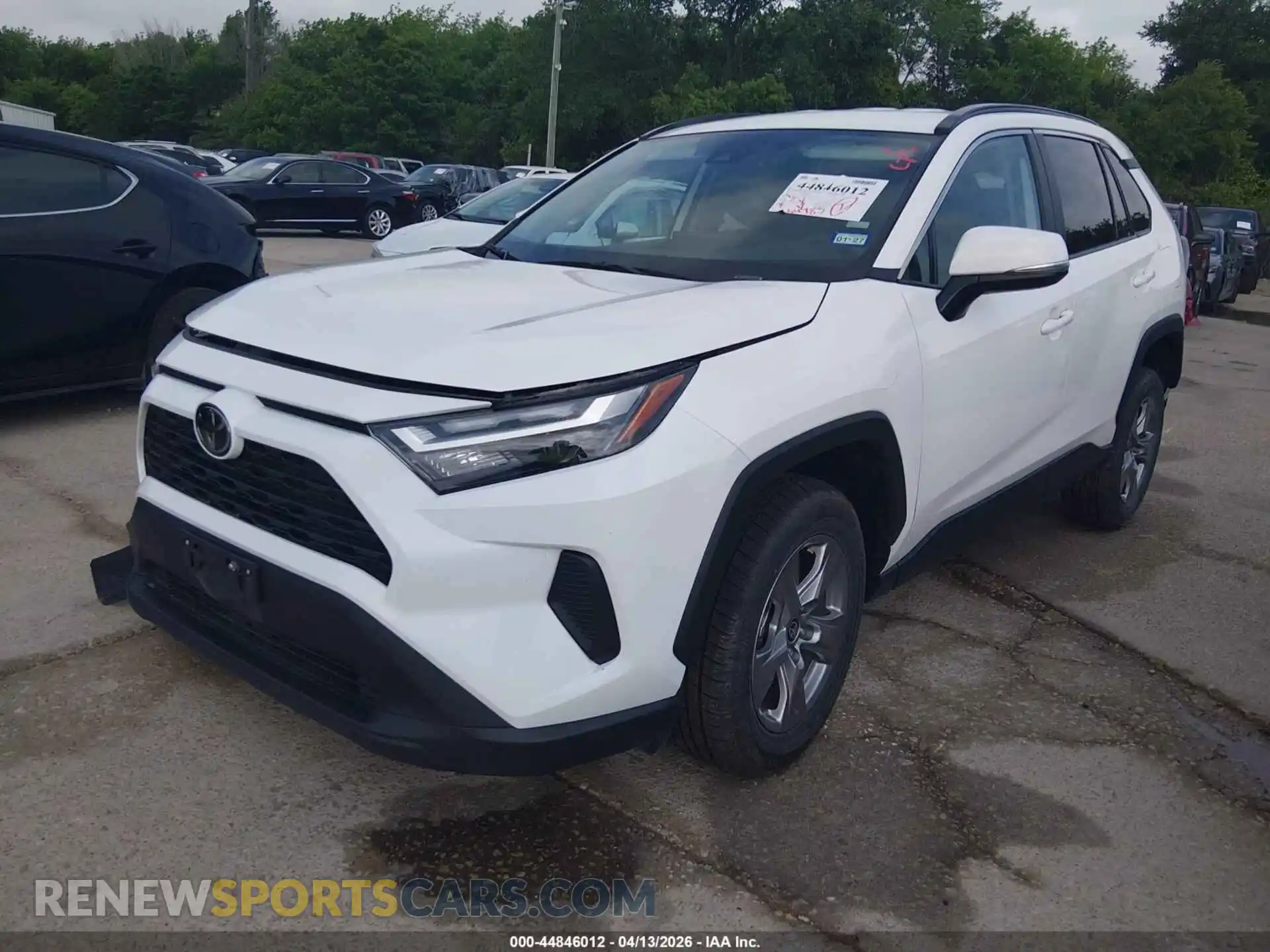 2 Photograph of a damaged car 2T3W1RFV3SW377029 TOYOTA RAV4 2025