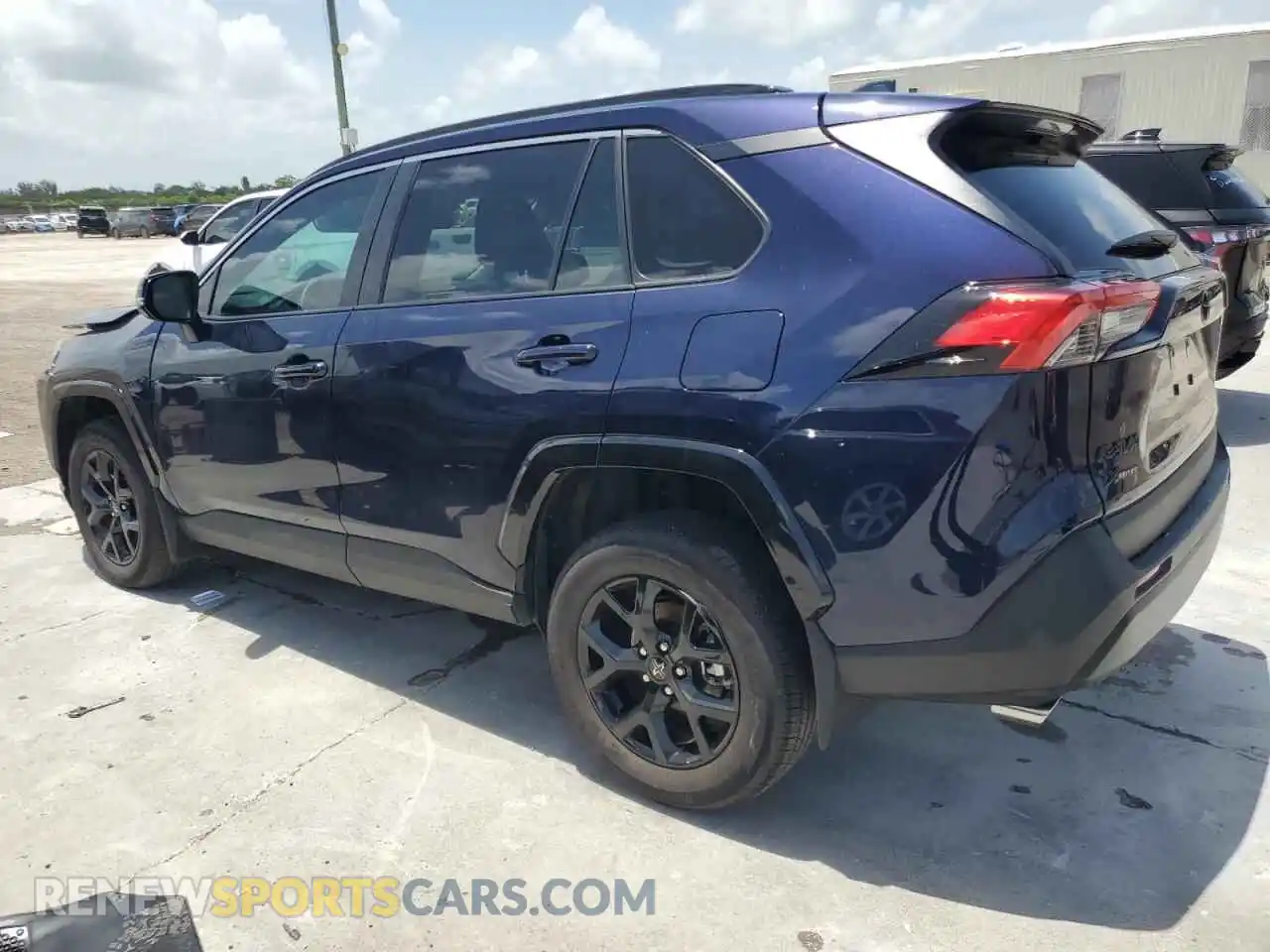 2 Photograph of a damaged car 2T3W1RFV3SW380058 TOYOTA RAV4 2025