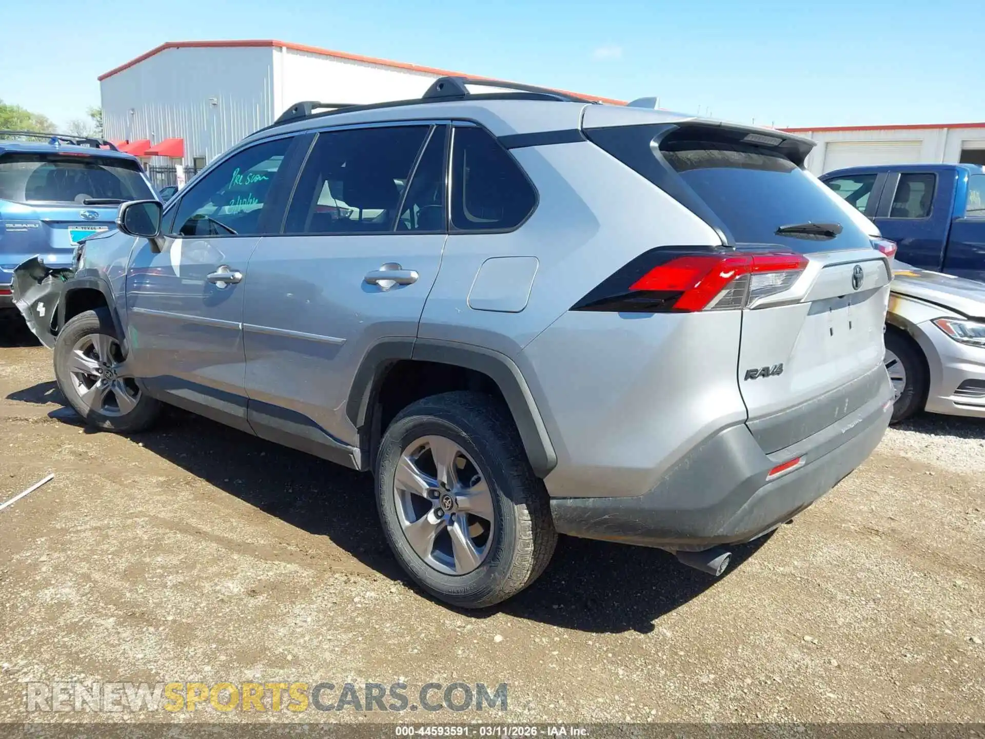 3 Photograph of a damaged car 2T3W1RFV3SW405816 TOYOTA RAV4 2025