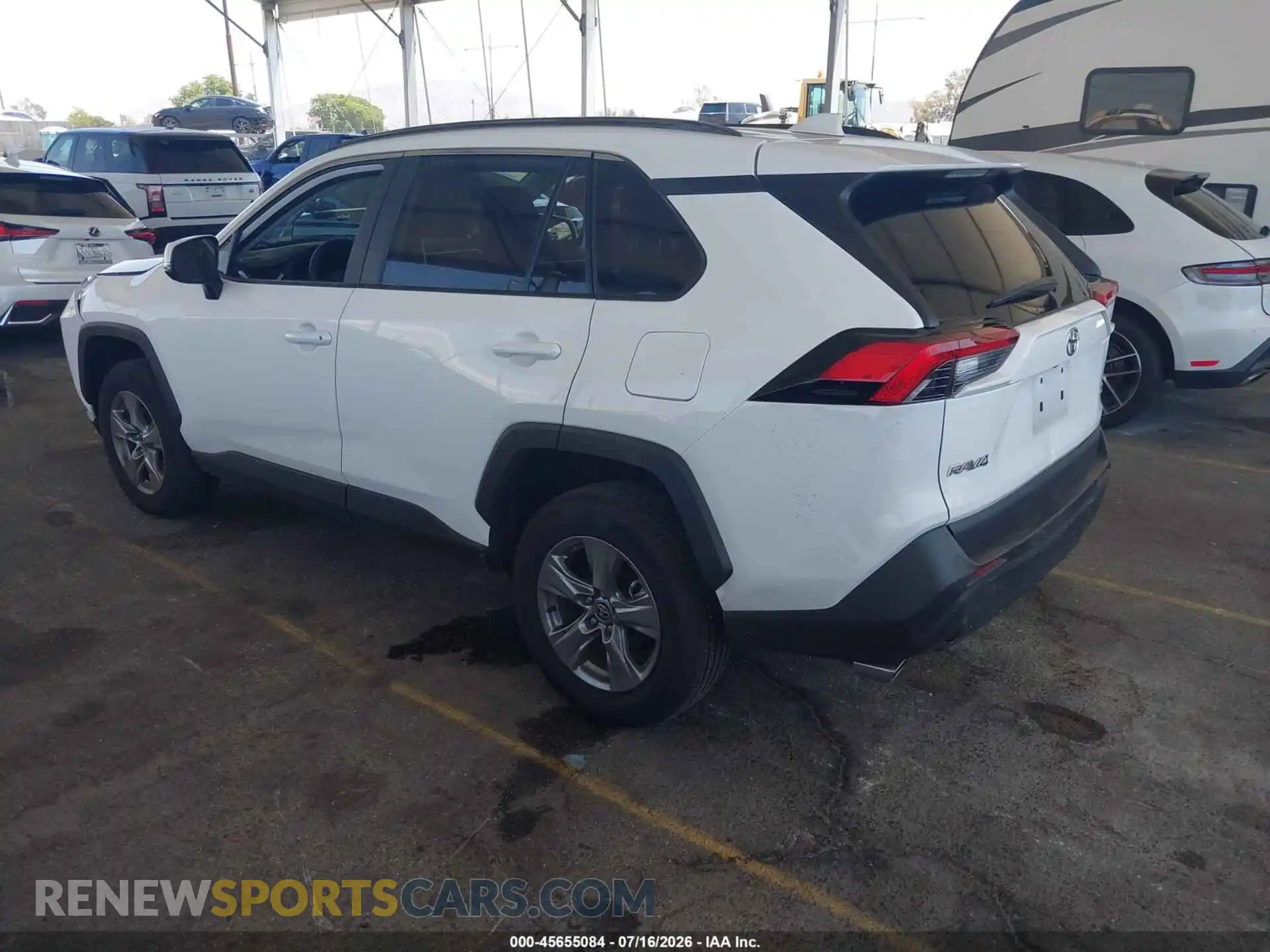 3 Фотография поврежденного автомобиля 2T3W1RFV3SW426956 TOYOTA RAV4 2025