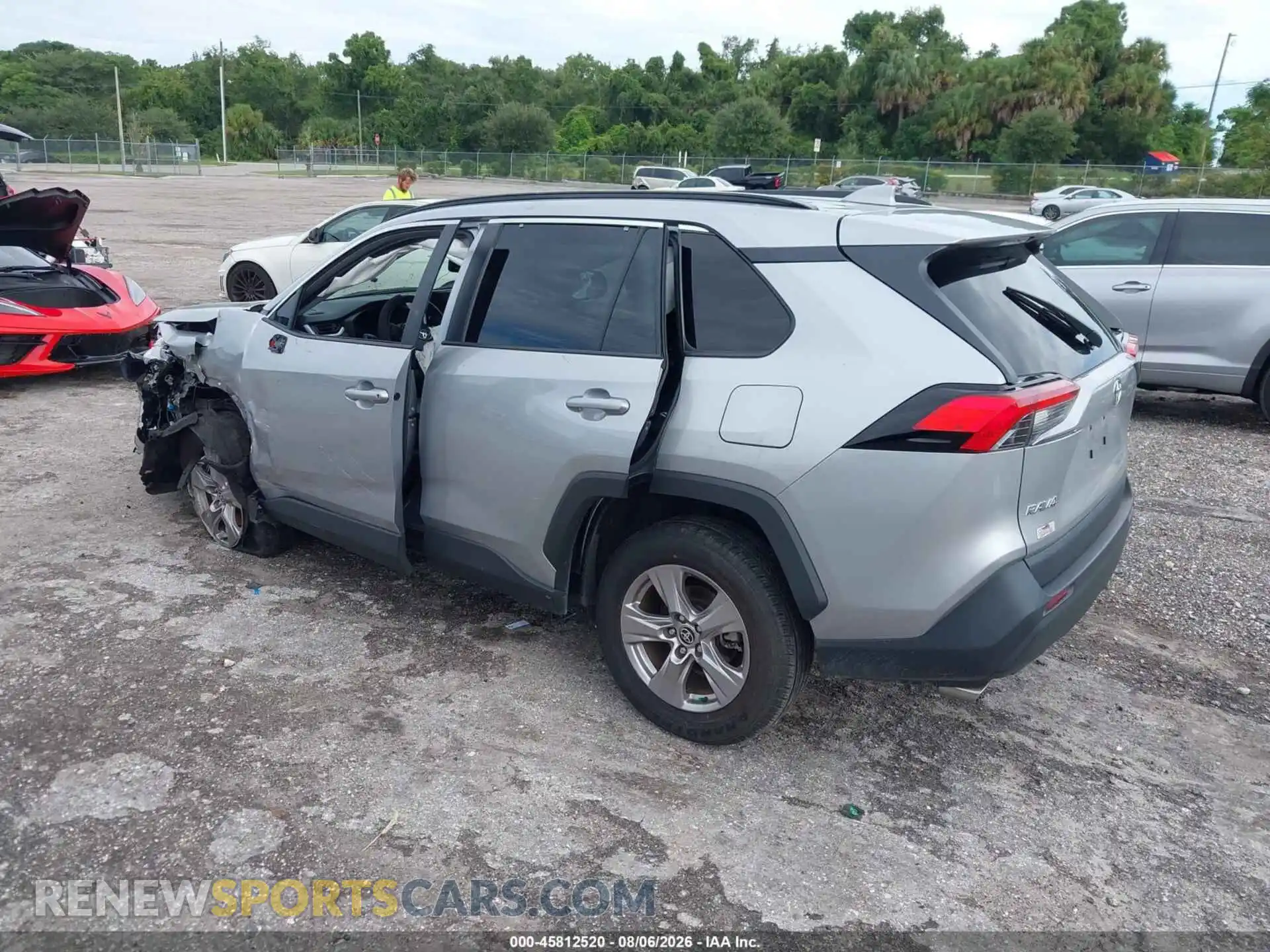 3 Photograph of a damaged car 2T3W1RFV4SC310182 TOYOTA RAV4 2025