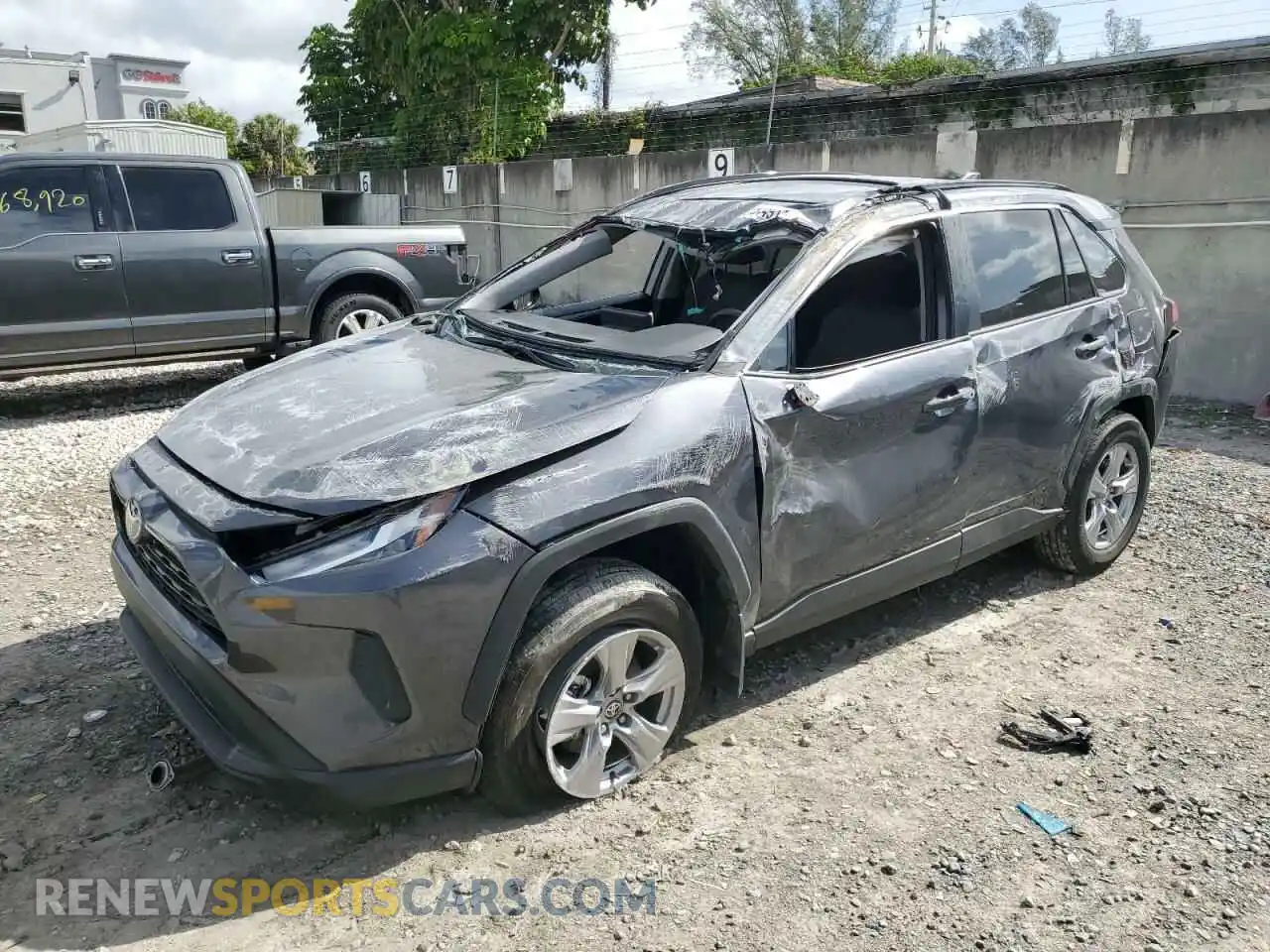 1 Photograph of a damaged car 2T3W1RFV4SC320968 TOYOTA RAV4 2025