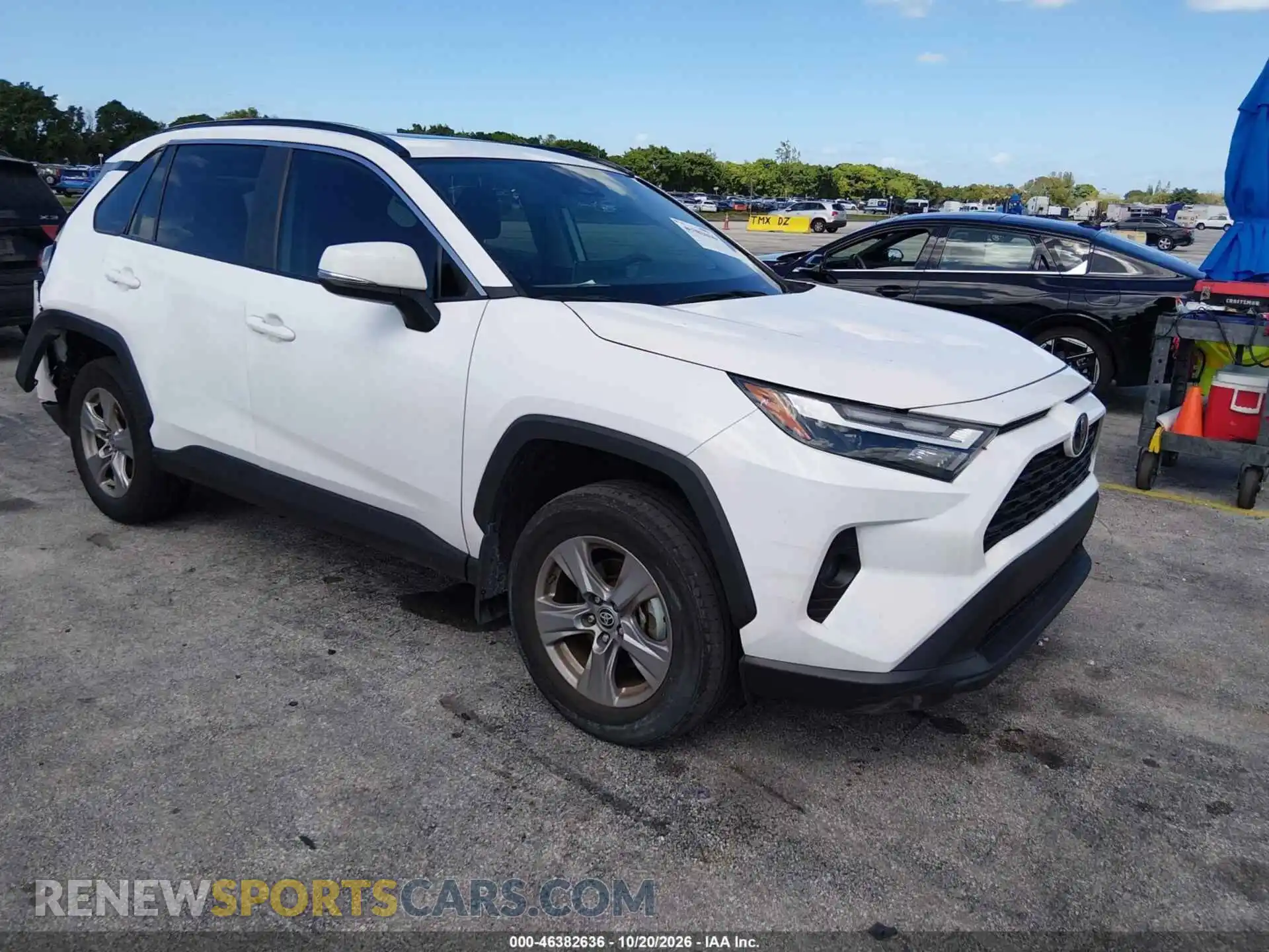 1 Photograph of a damaged car 2T3W1RFV4SC330447 TOYOTA RAV4 2025