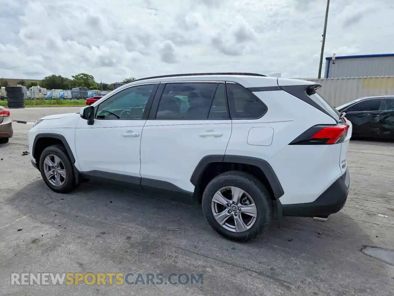 2 Photograph of a damaged car 2T3W1RFV4SC336331 TOYOTA RAV4 2025
