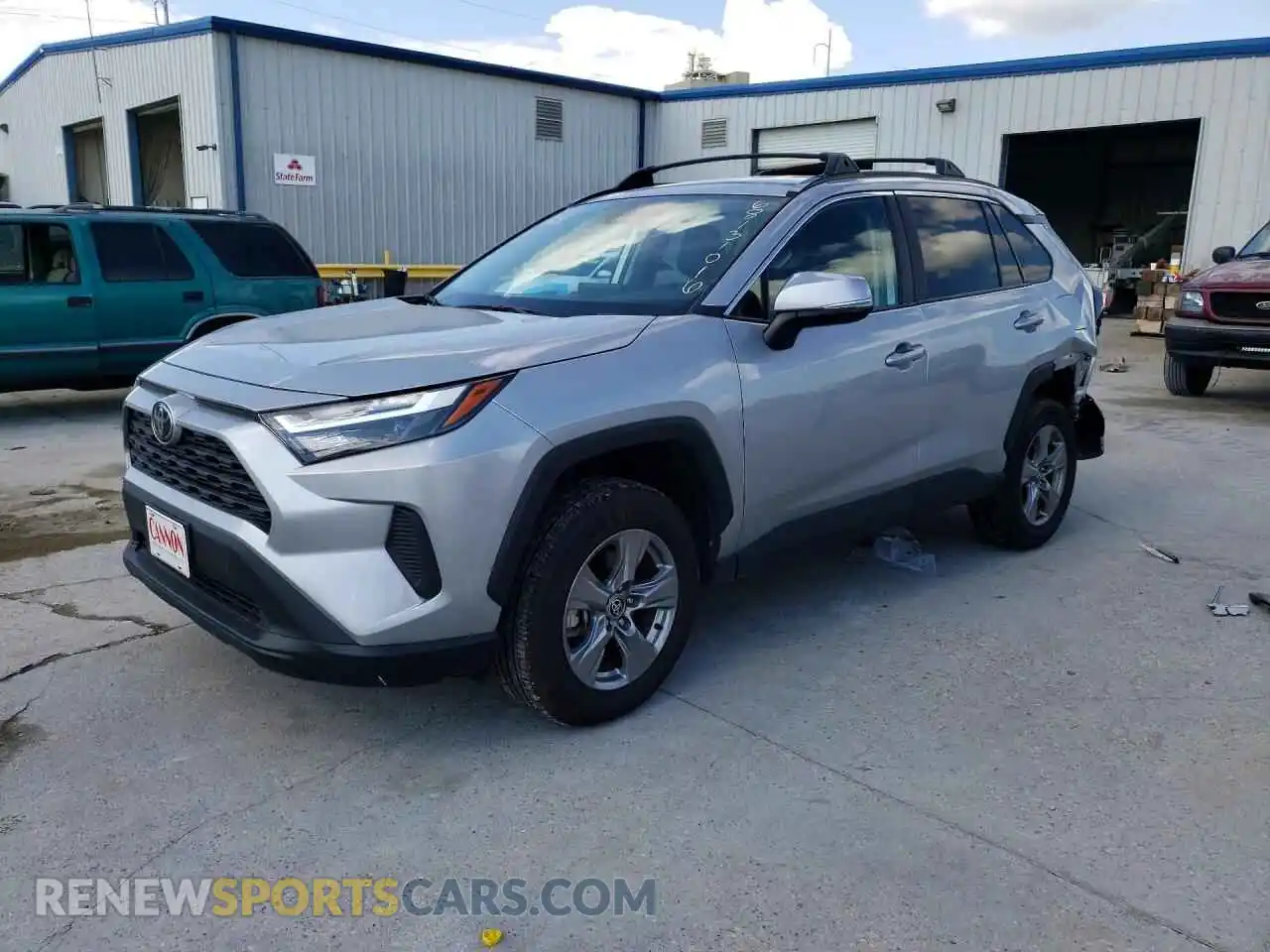1 Photograph of a damaged car 2T3W1RFV4SC363934 TOYOTA RAV4 2025