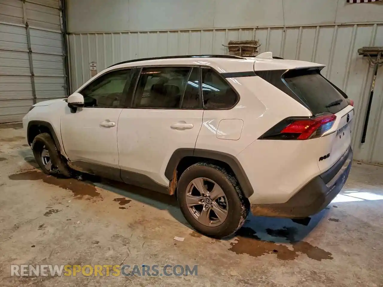 2 Photograph of a damaged car 2T3W1RFV4SW421510 TOYOTA RAV4 2025