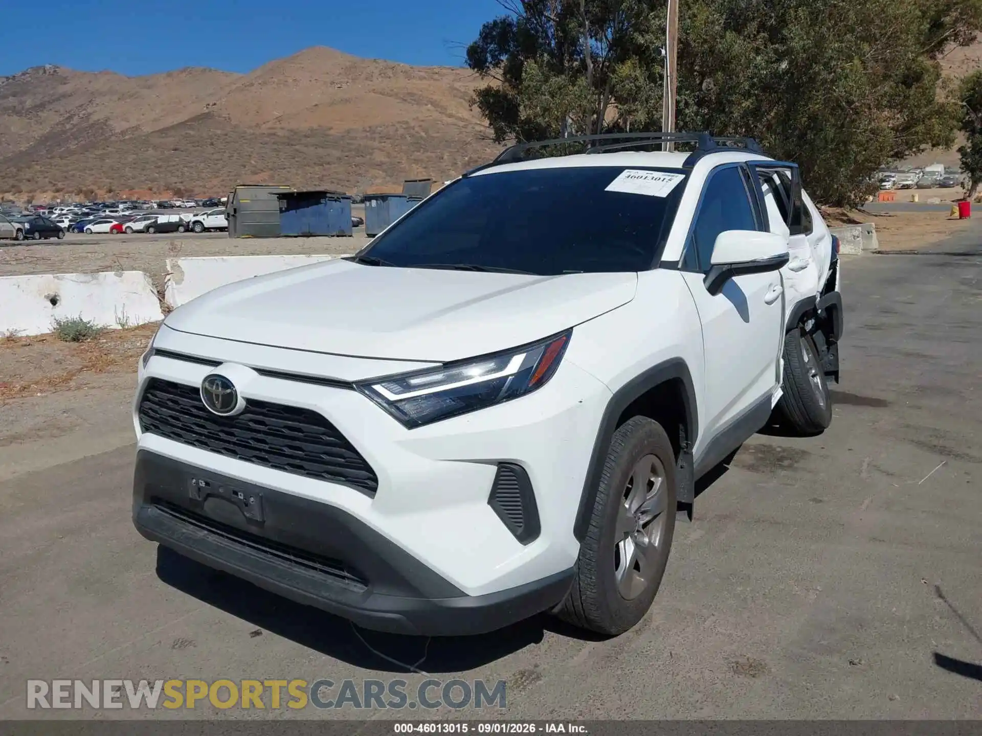 2 fotografías del automóvil dañado 2T3W1RFV5SC316587 TOYOTA RAV4 2025
