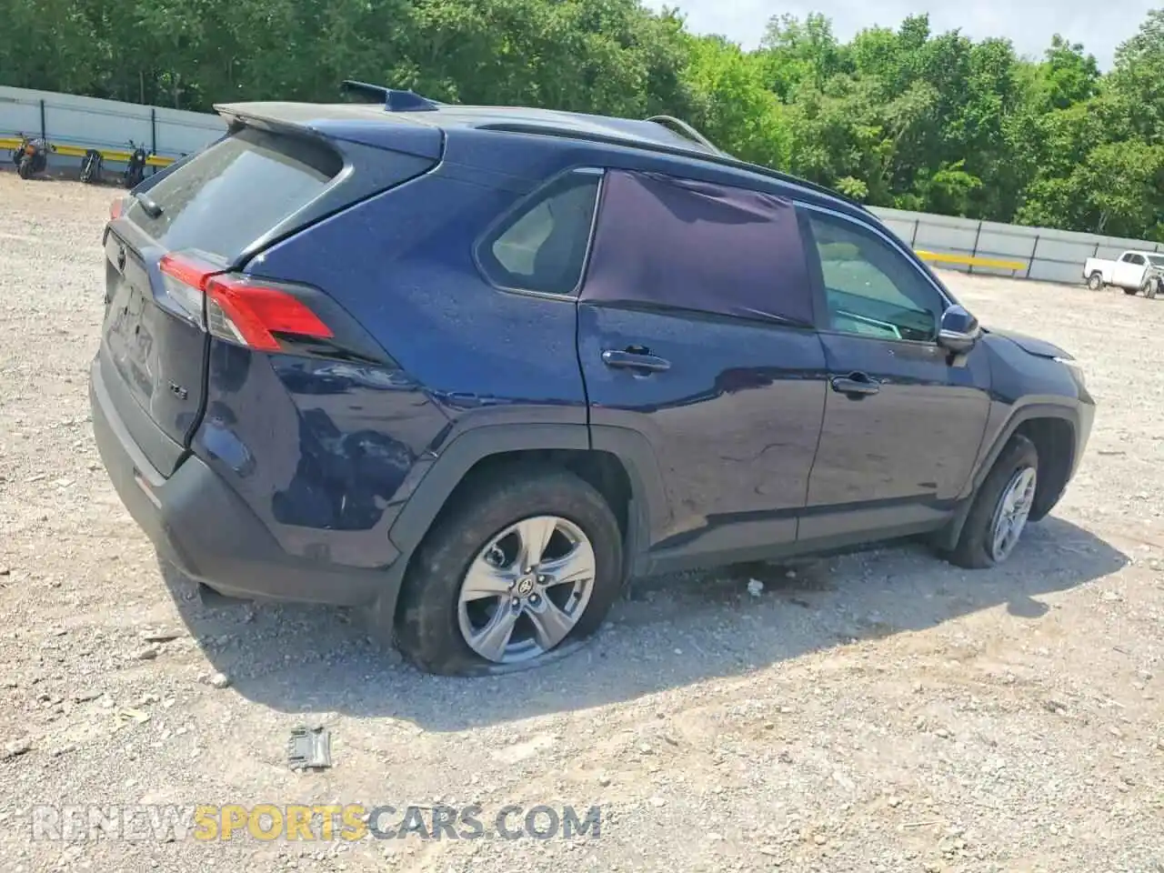 3 Photograph of a damaged car 2T3W1RFV5SW424254 TOYOTA RAV4 2025