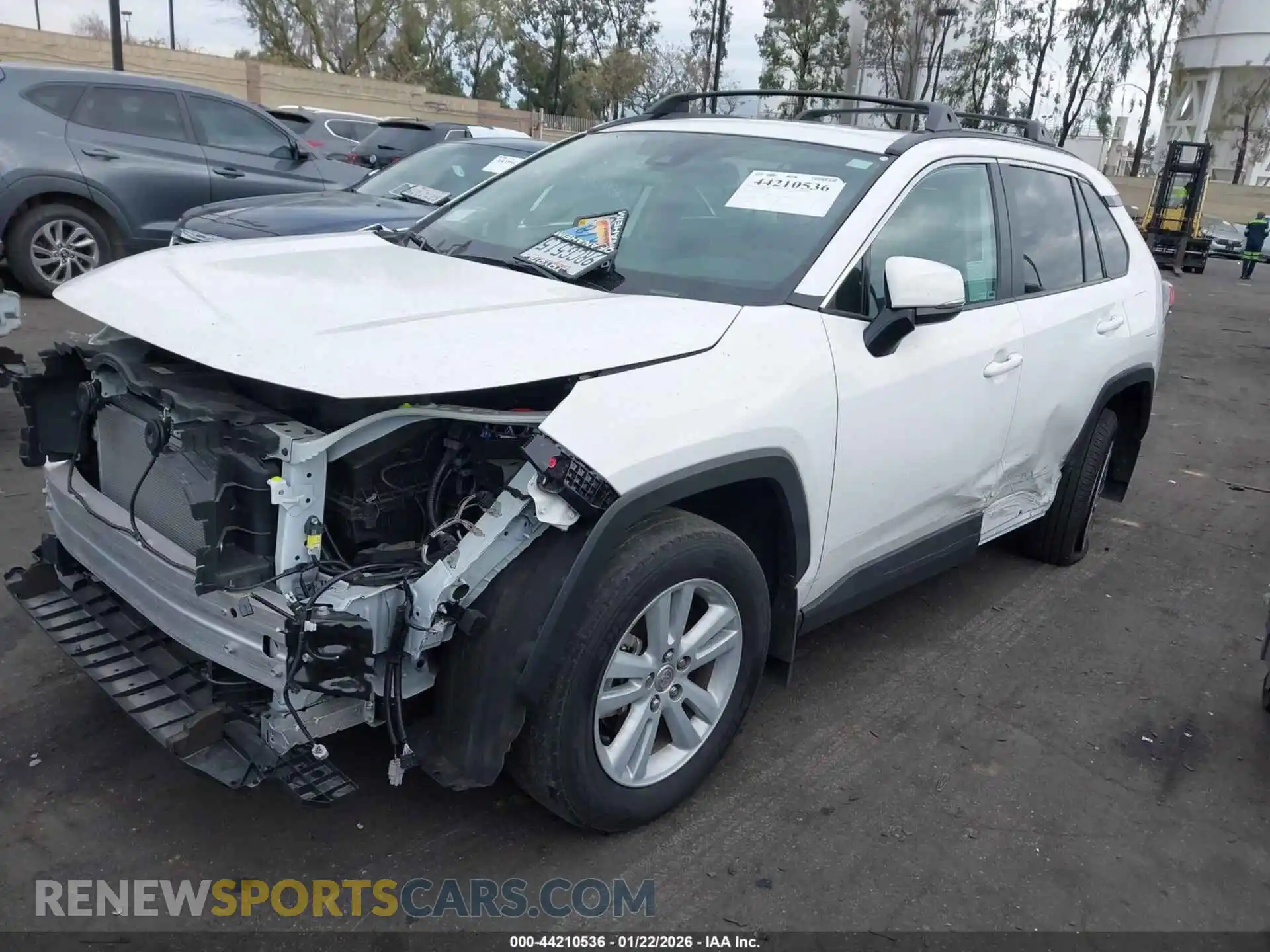 2 Photograph of a damaged car 2T3W1RFV6SC304478 TOYOTA RAV4 2025