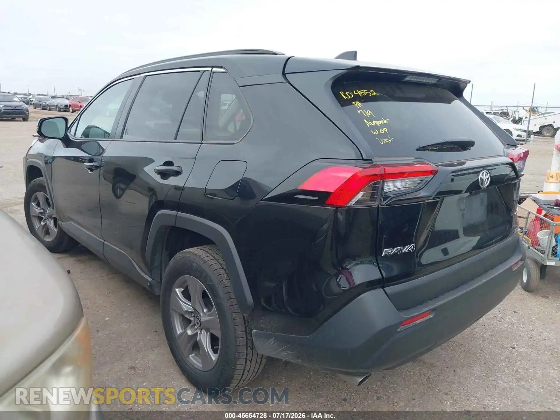 3 Photograph of a damaged car 2T3W1RFV6SW380992 TOYOTA RAV4 2025