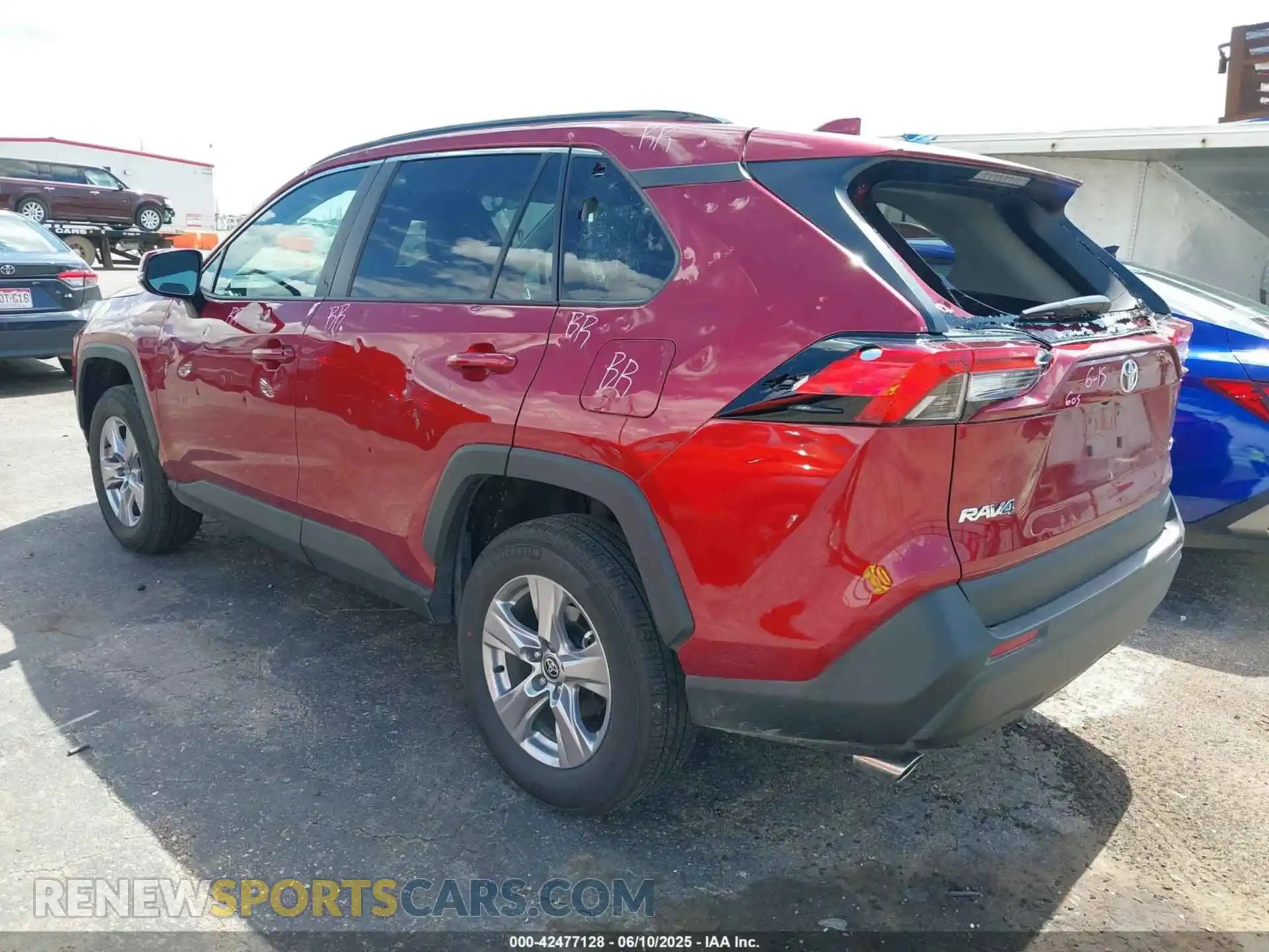 3 Photograph of a damaged car 2T3W1RFV6SW387358 TOYOTA RAV4 2025