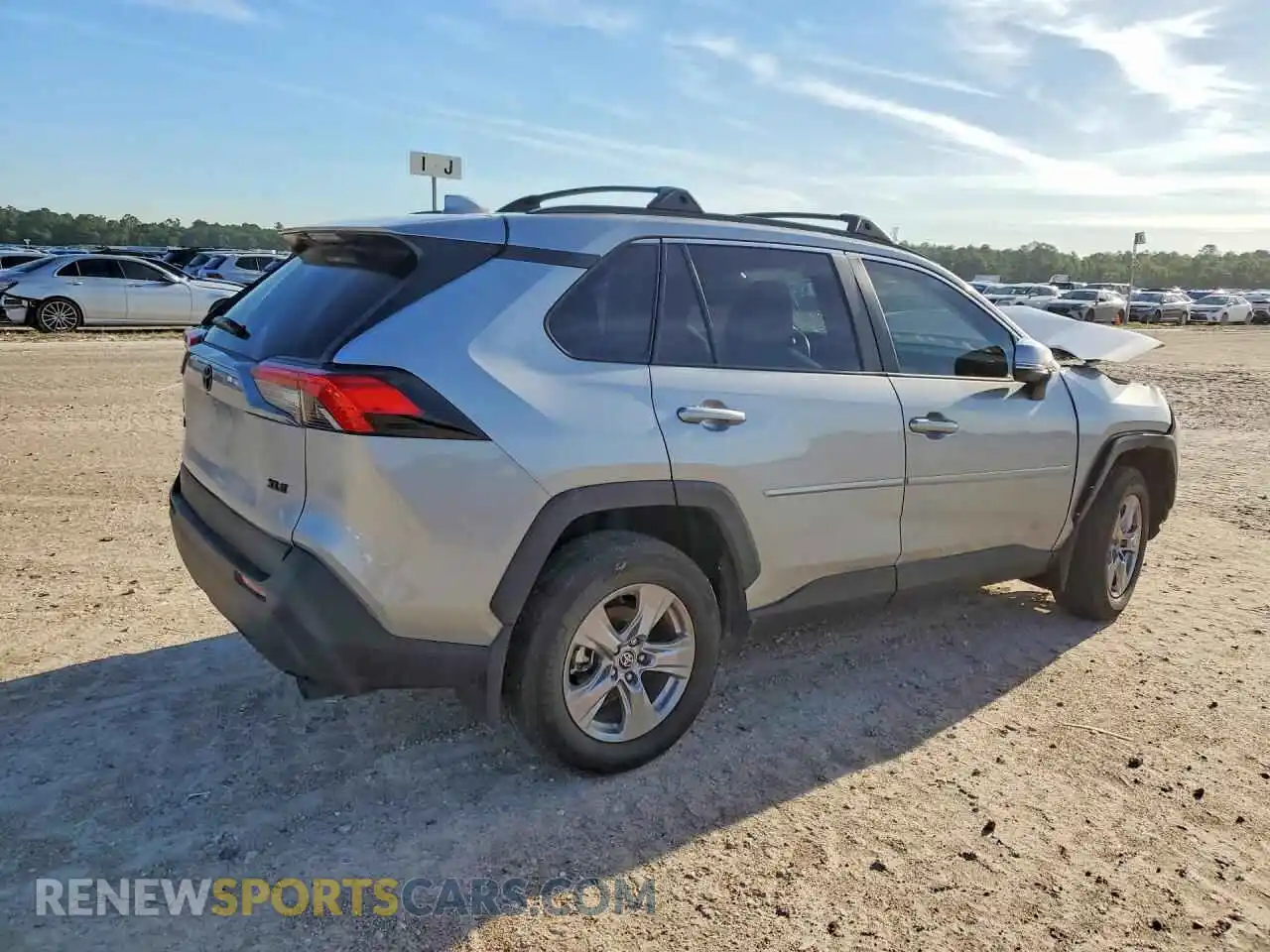 3 Photograph of a damaged car 2T3W1RFV6SW409519 TOYOTA RAV4 2025