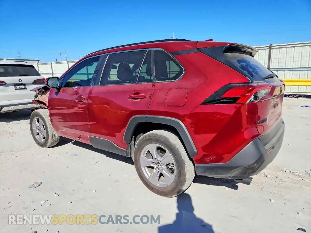2 Photograph of a damaged car 2T3W1RFV6SW412503 TOYOTA RAV4 2025