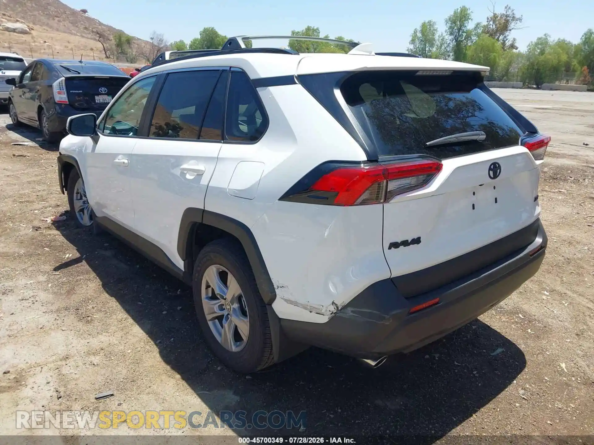 3 Photograph of a damaged car 2T3W1RFV6SW422593 TOYOTA RAV4 2025
