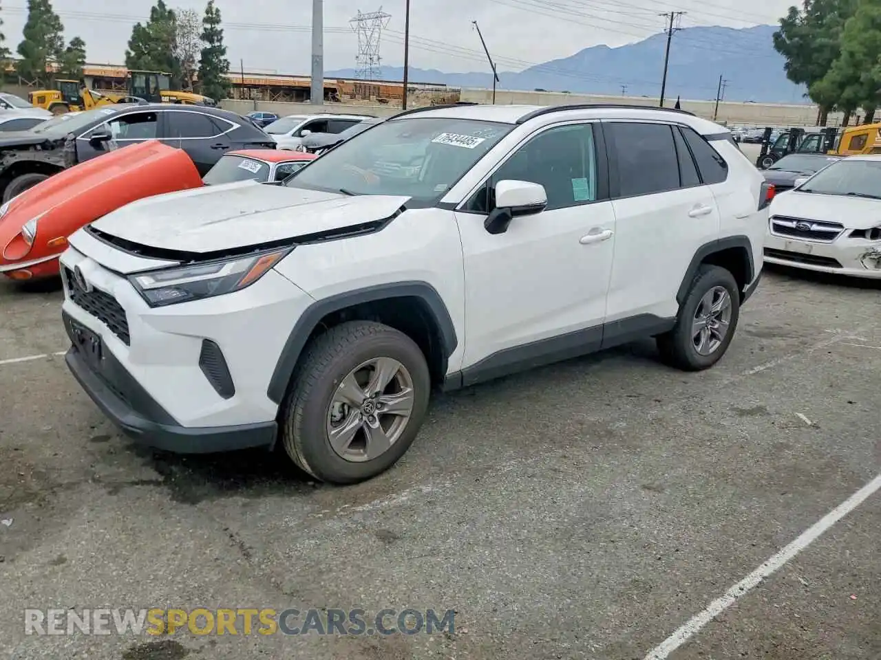 1 Photograph of a damaged car 2T3W1RFV6SW425140 TOYOTA RAV4 2025