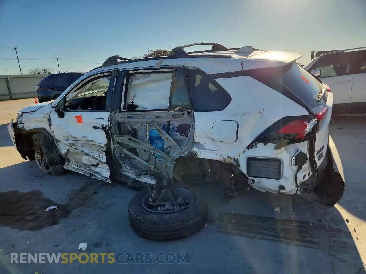 2 Photograph of a damaged car 2T3W1RFV7SC330653 TOYOTA RAV4 2025