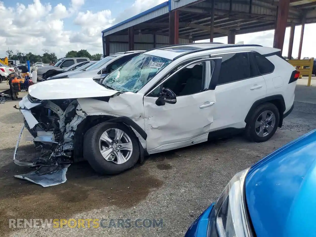 1 Photograph of a damaged car 2T3W1RFV7SC350546 TOYOTA RAV4 2025