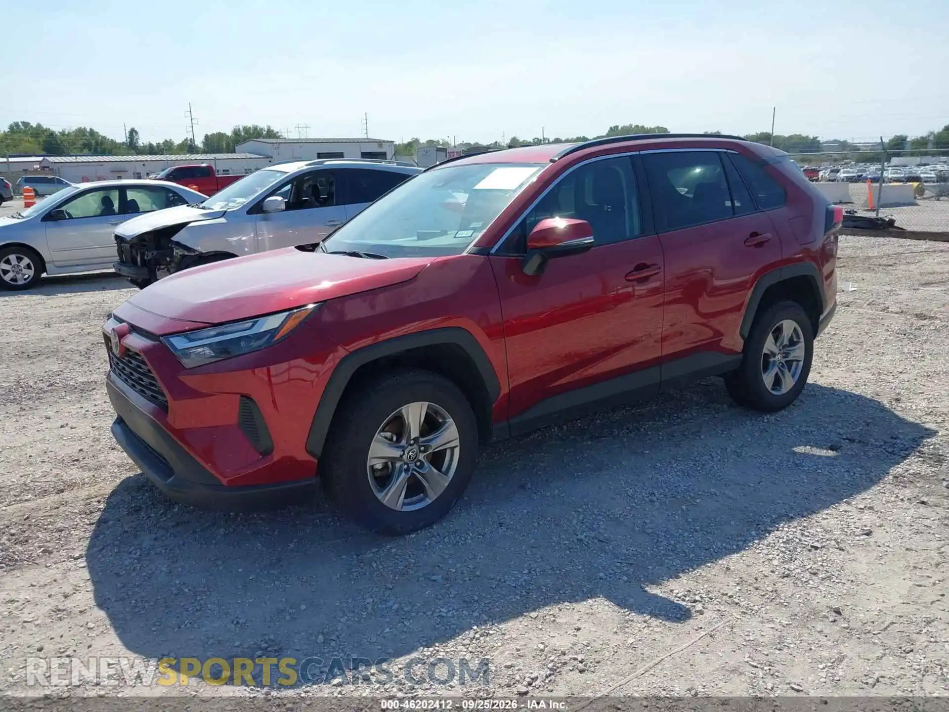 2 fotografías del automóvil dañado 2T3W1RFV7SW397459 TOYOTA RAV4 2025