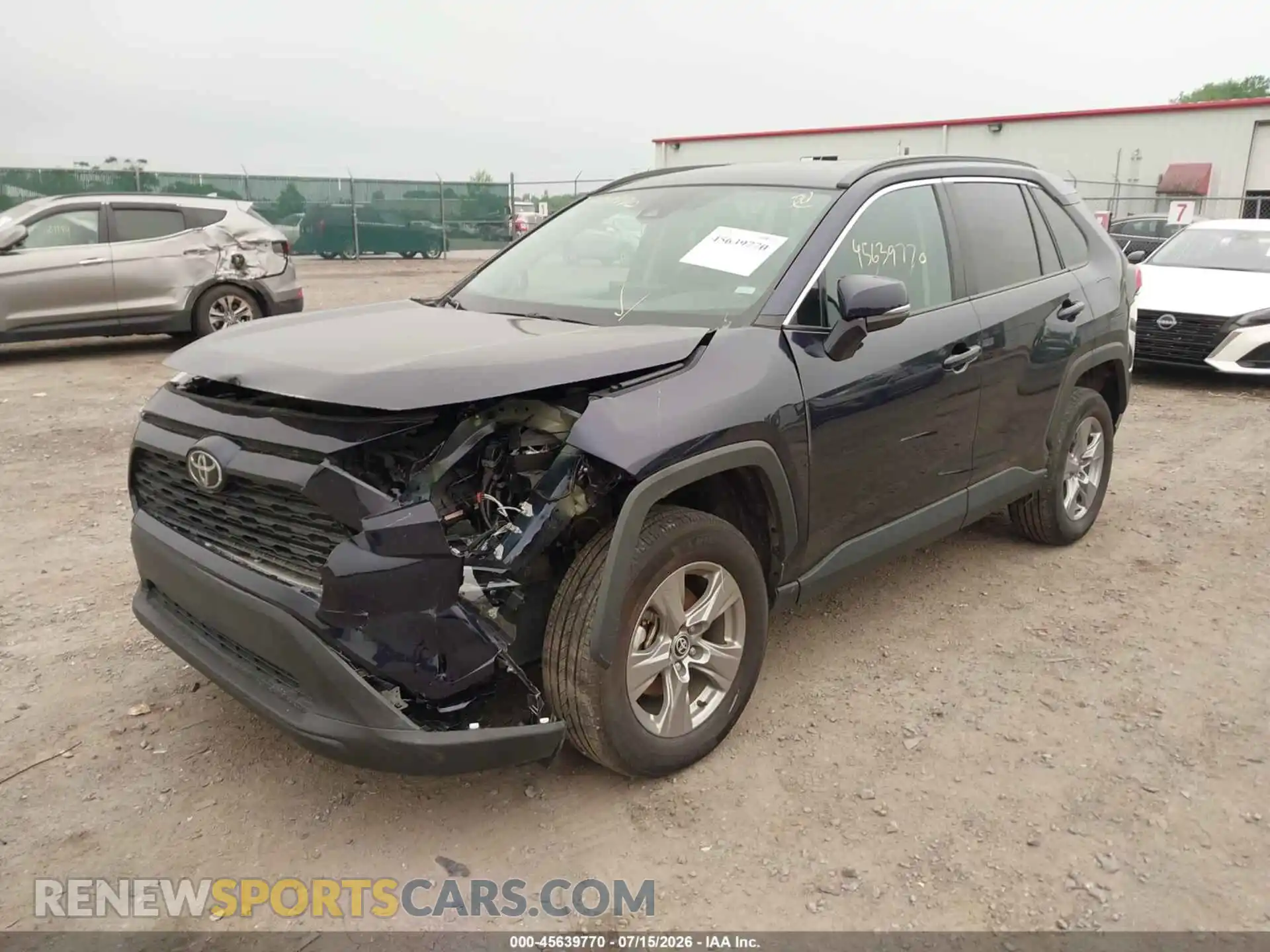 2 Фотография поврежденного автомобиля 2T3W1RFV7SW398739 TOYOTA RAV4 2025