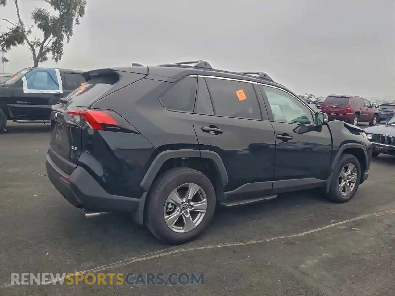 3 Photograph of a damaged car 2T3W1RFV7SW406810 TOYOTA RAV4 2025